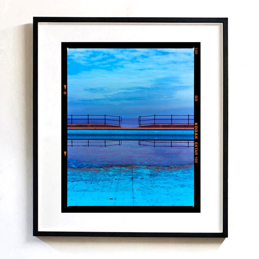 Set of Four Framed Artworks British Blue Seaside Holiday Collection For Sale 4