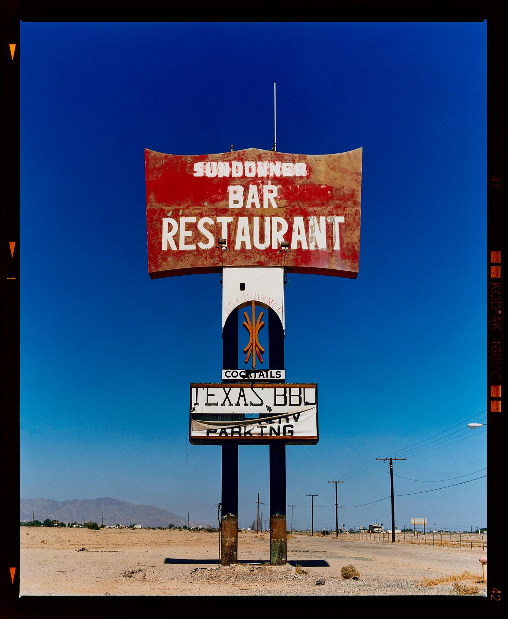 Set of Four Framed Pop Art Color Blue Sky American Sign Photographs - Print Grigio di Richard Heeps