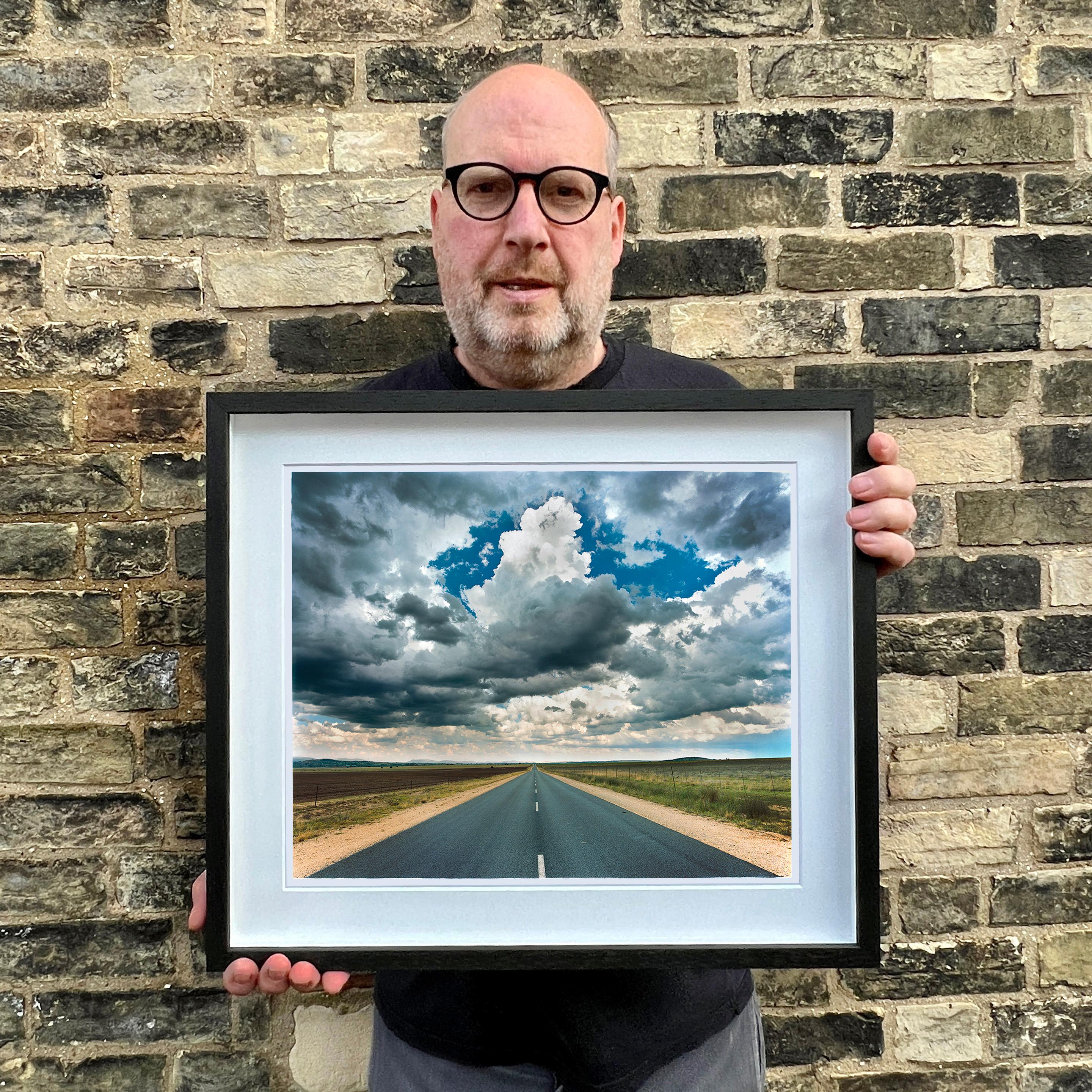 Set von drei gerahmten südafrikanischen Landschafts-Farbfotografien im Angebot 5