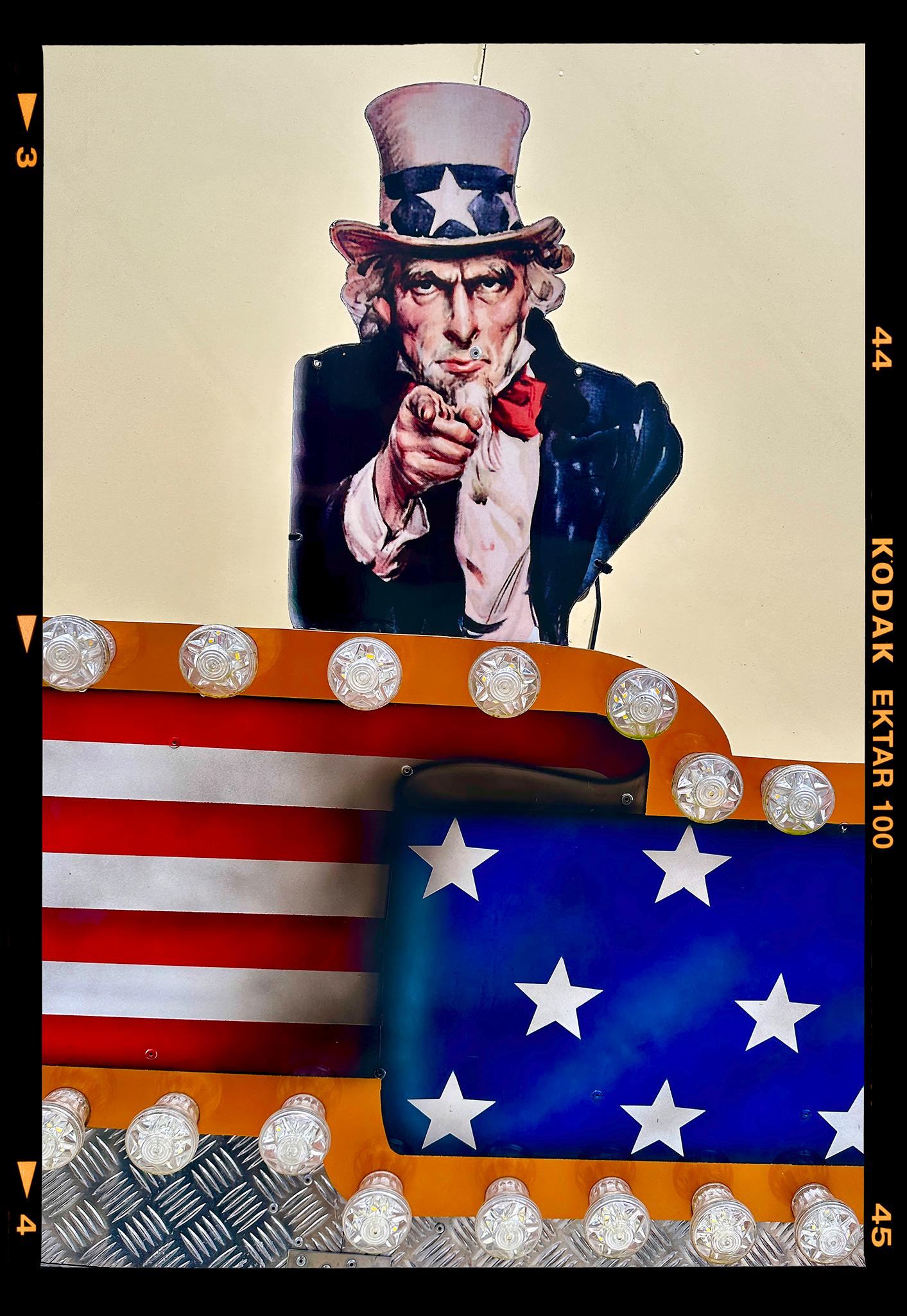 Print Richard Heeps - Stars & Stripes Sam - Photographie couleur Pop Art