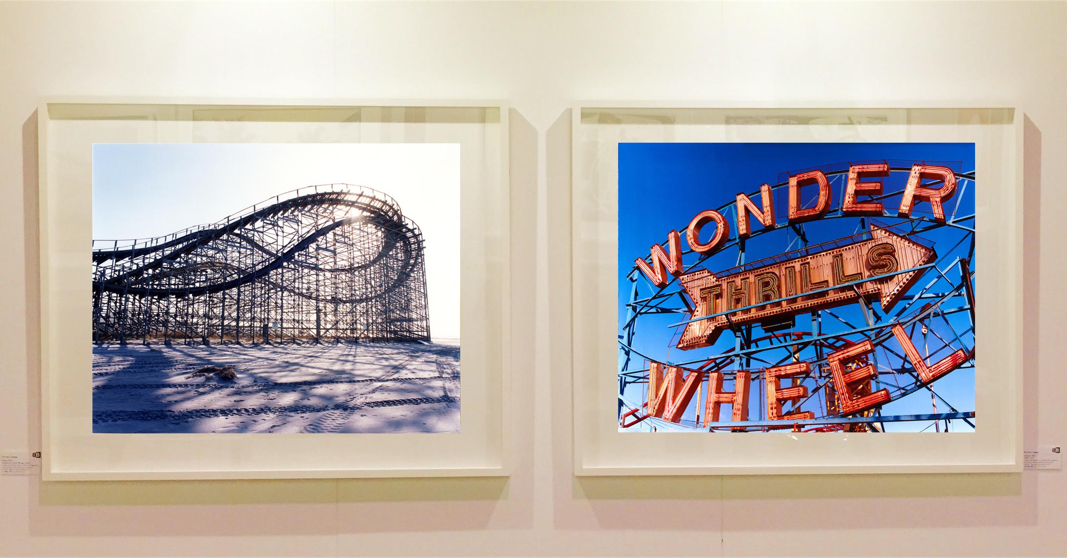 Thrills, Coney Island, New York – Architektur-Farbfotografie der Pop Art im Angebot 1