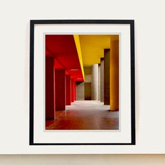 Utopian Foyer IV, Milano - Fotografia di architettura con blocchi di colore