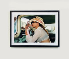 Wendy Flaming Eyeball, Las Vegas – Zeitgenössische Porträt-Farbfotografie
