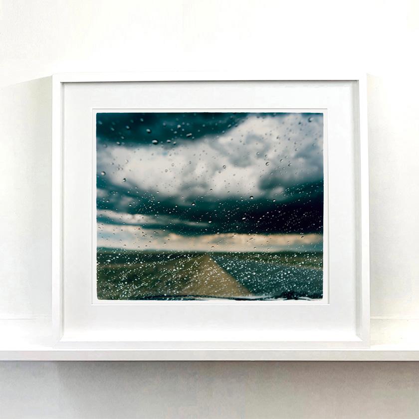 Parabrisas, Parys, Estado Libre - Fotografía en color de un paisaje sudafricano en venta 1