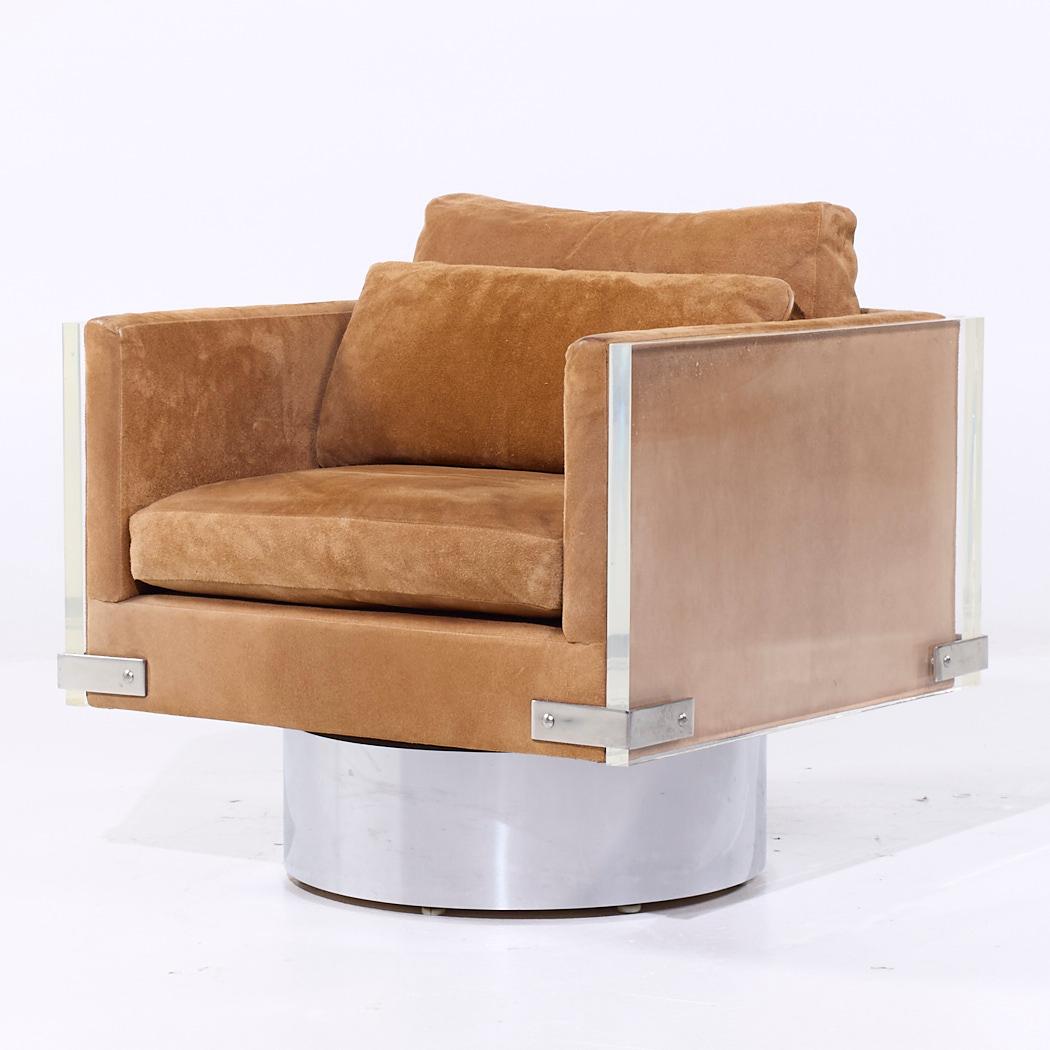 Fin du 20e siècle Richard Himmel Mid Century Lucite Swivel Lounge Chairs - Pair en vente