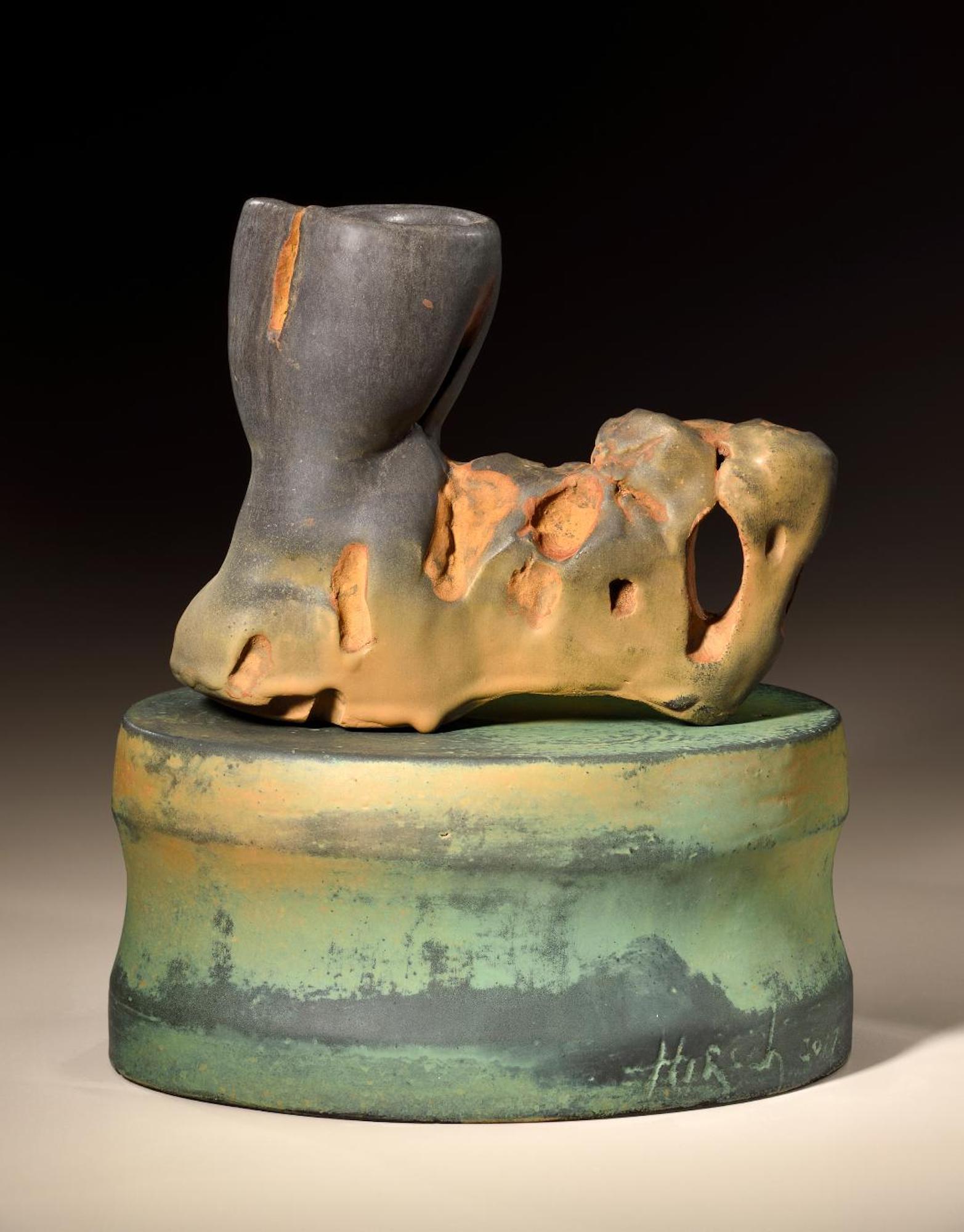 Richard A. Hirsch Scultura in ceramica con coppa di roccia #28, 2017 In condizioni ottime in vendita a New York, NY