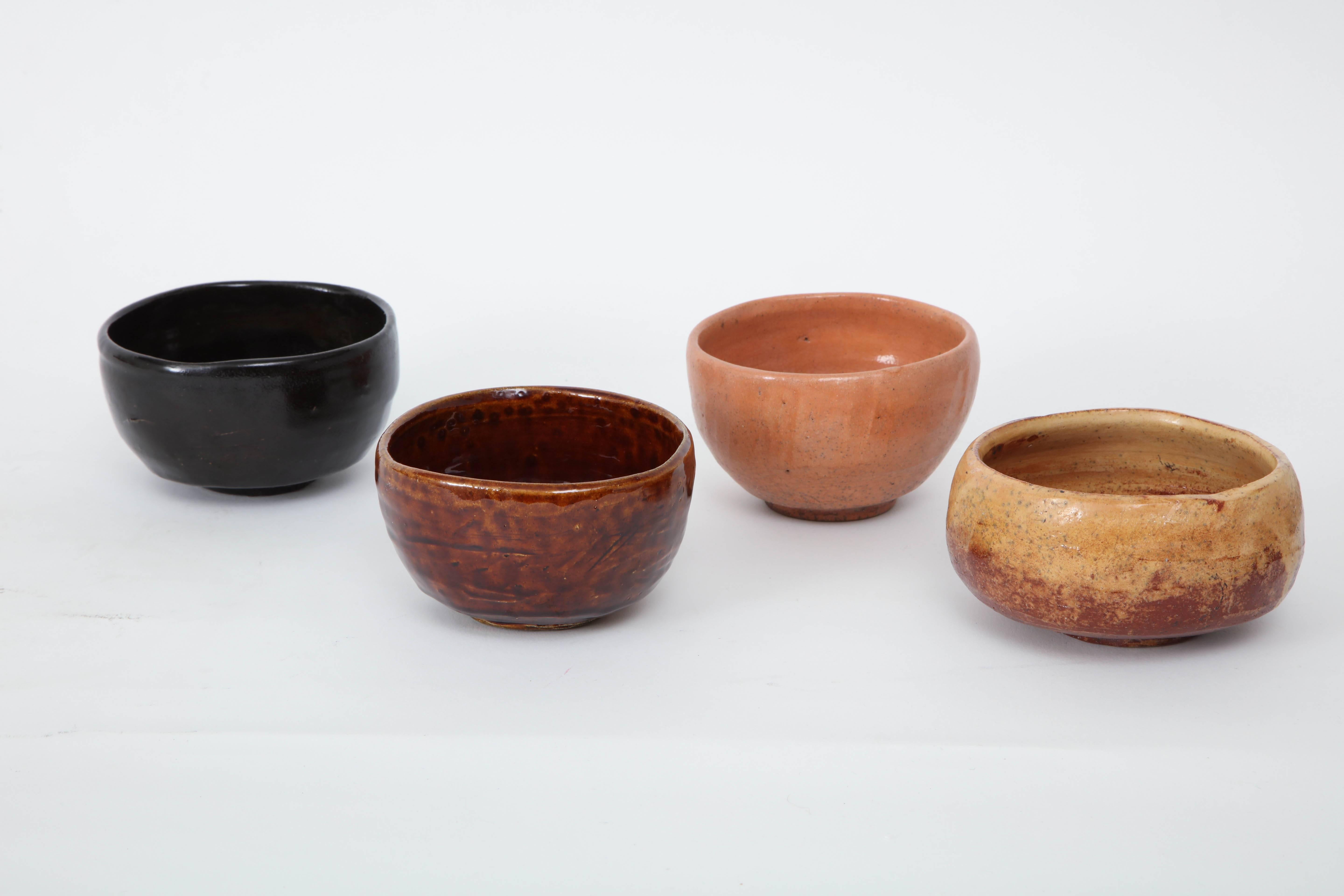 Richard Hirsch's Set of 4 Raku Tea Bowls, 1996 - 1997 In Excellent Condition For Sale In New York, NY