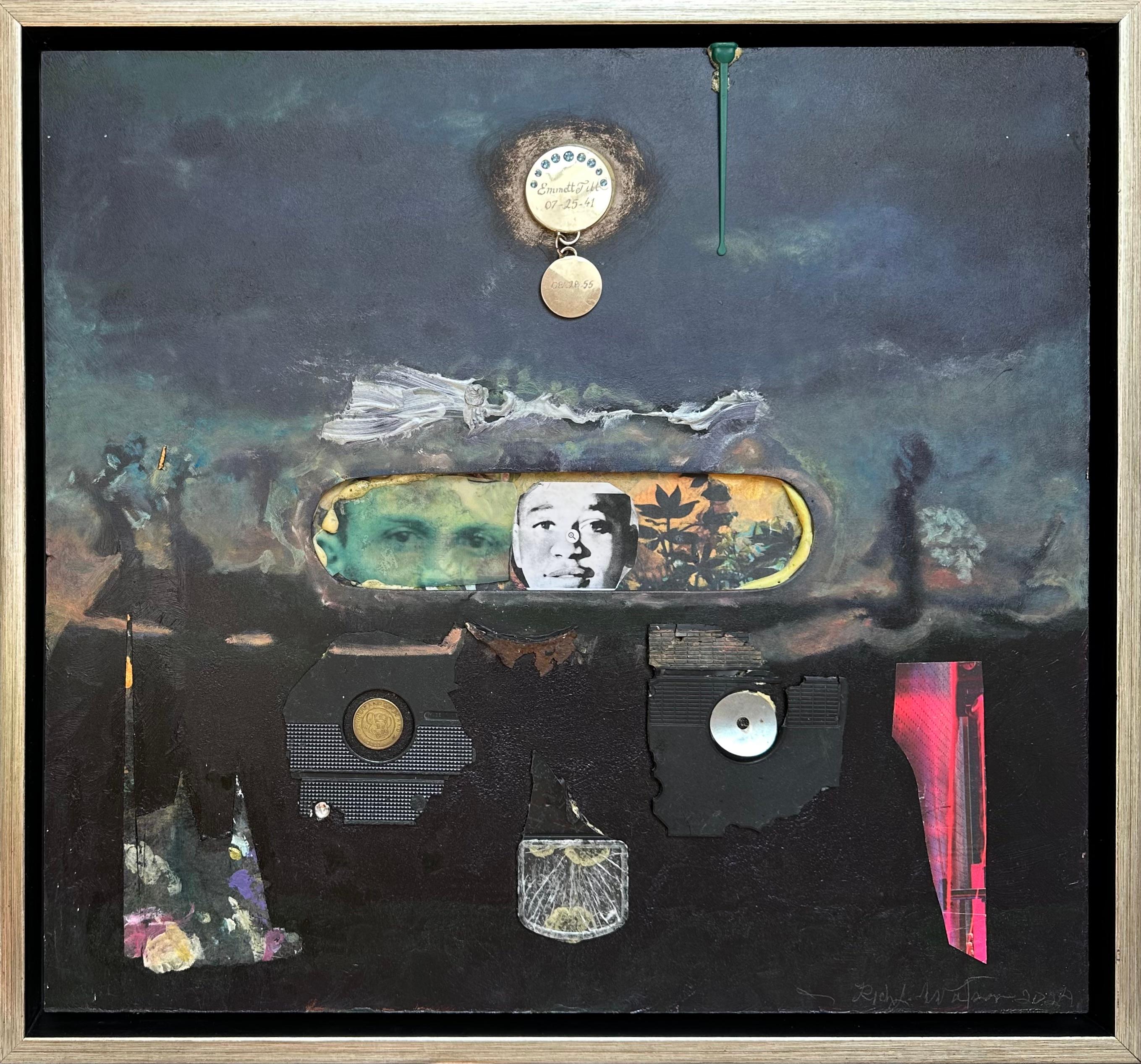 Figurative Painting de Richard J. Watson - Amanecer sobre el dinero: cuadro / collage enmarcado de un artista negro afroamericano