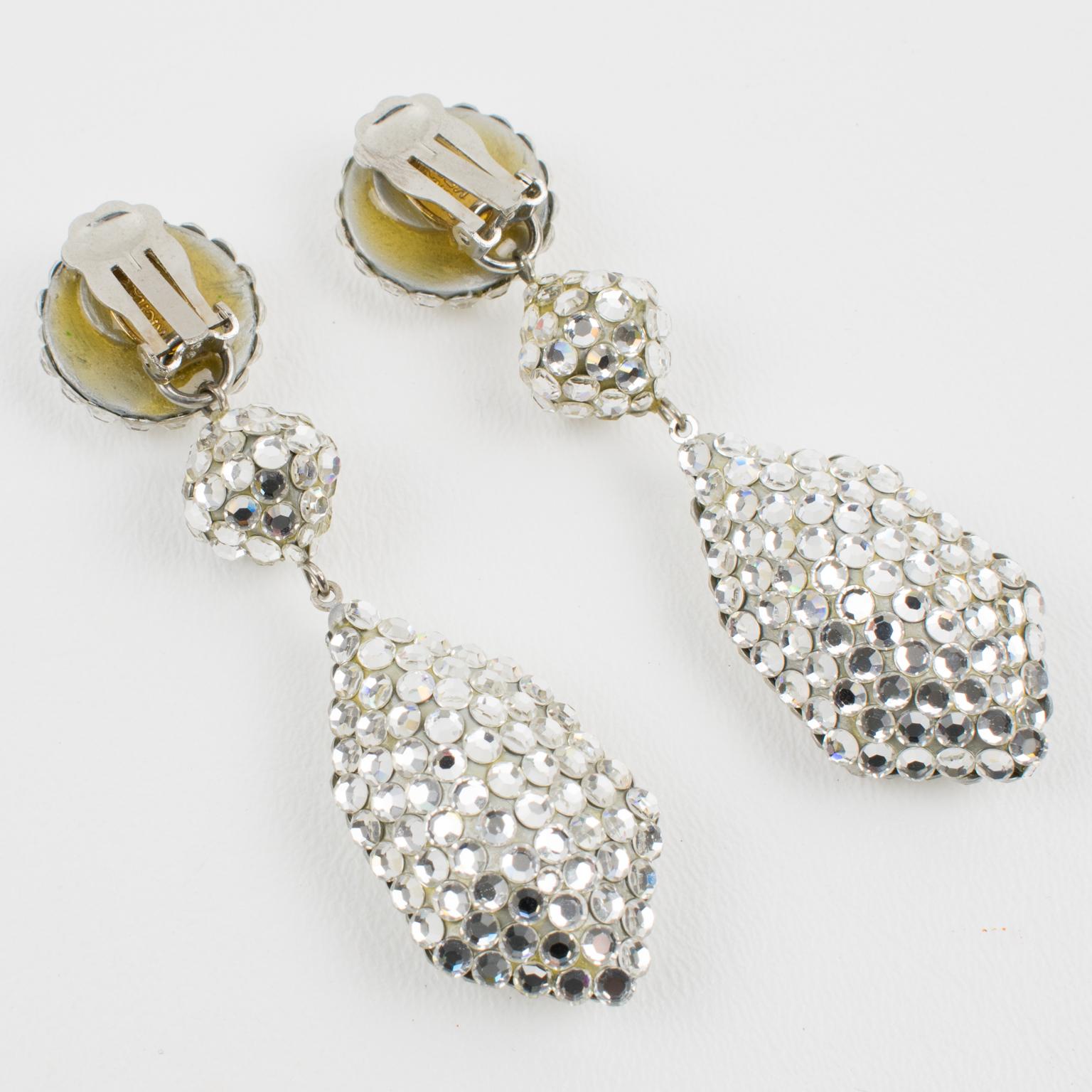 Orecchini a clip Jewell di Richard Kerr in Silver In condizioni ottime in vendita a Atlanta, GA