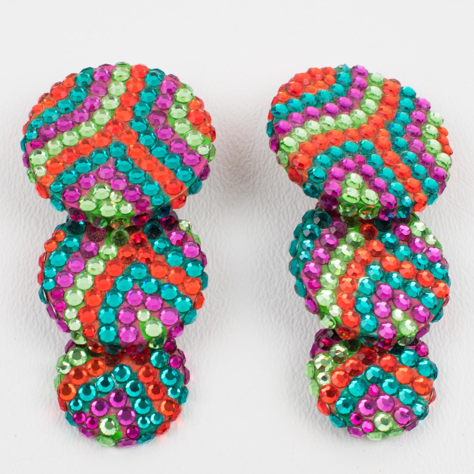 Richard Kerr Jeweled Clip Ohrringe Multicolor Dangle Disks im Angebot 3