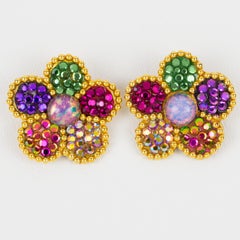 A. Richard Kerr, orecchini a clip con fiori di cristallo multicolore