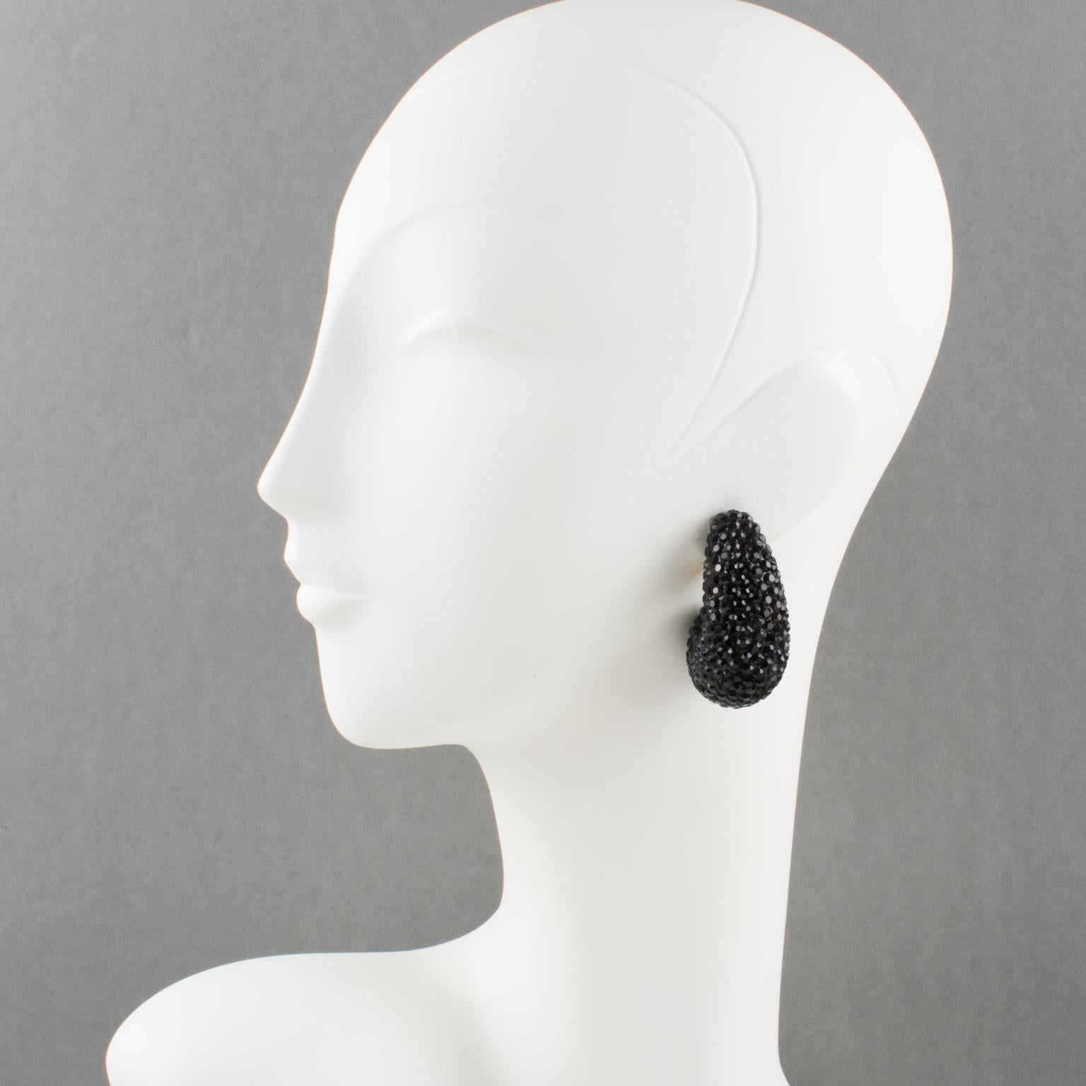 Richard Kerr Nautilus Black Crystal Clip Earrings In Excellent Condition In Atlanta, GA