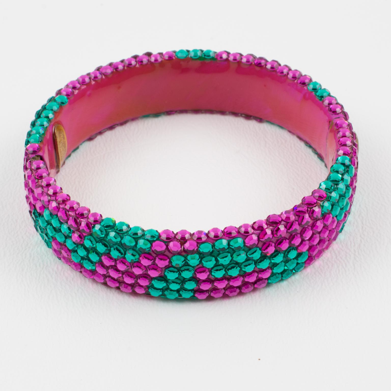 Pulsera brazalete Richard Kerr rosa y turquesa con cristales joya Moderno en venta