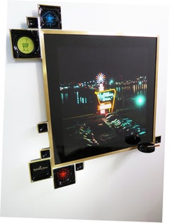 A. Klein, Holiday Inn Nocturne, 2020, assemblaggio di oggetti trovati e alterati