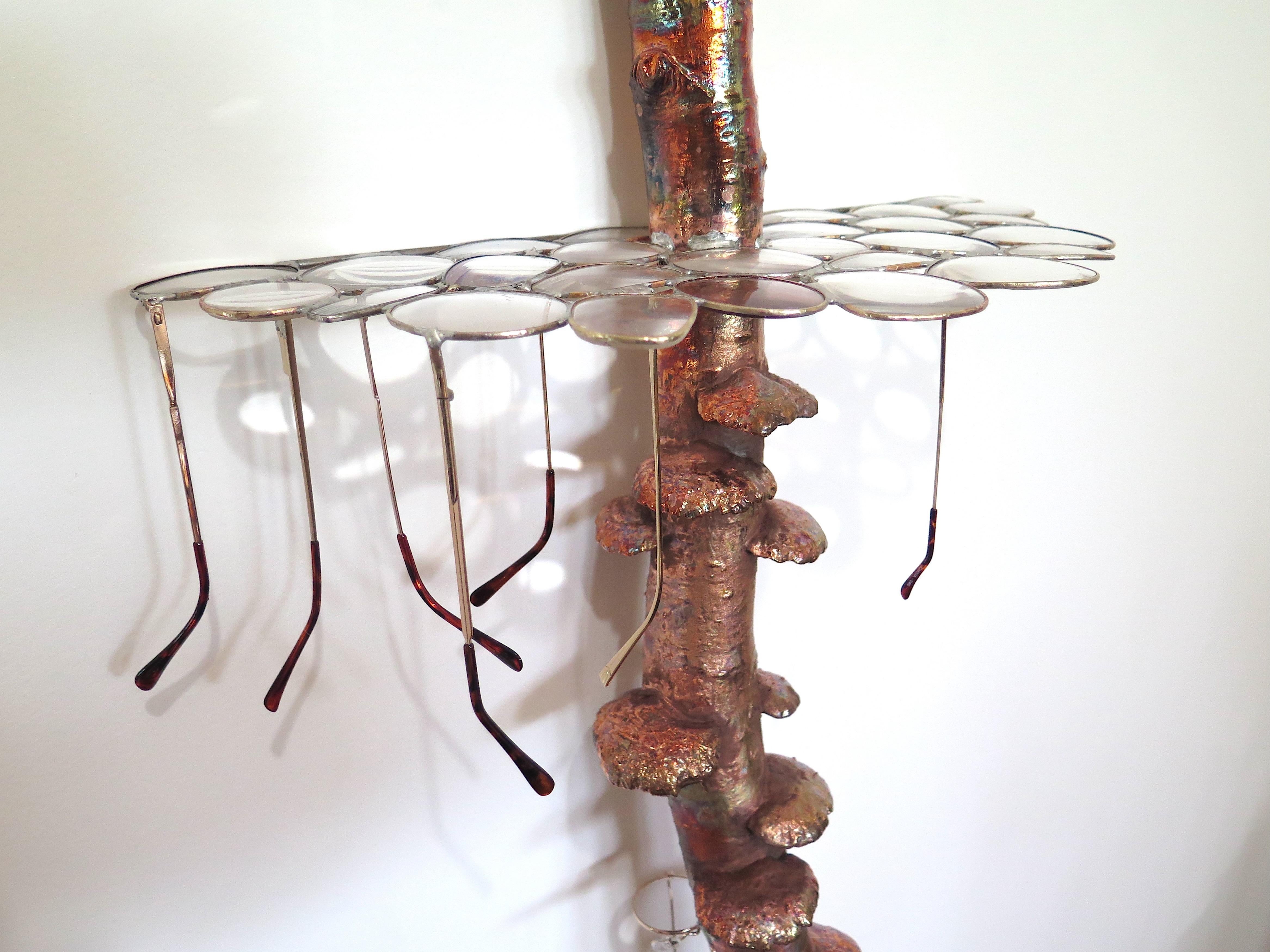 Witness Tree II - Kupfer Birkenbaum Brillenpilze Stehende Skulptur 2024 im Angebot 10