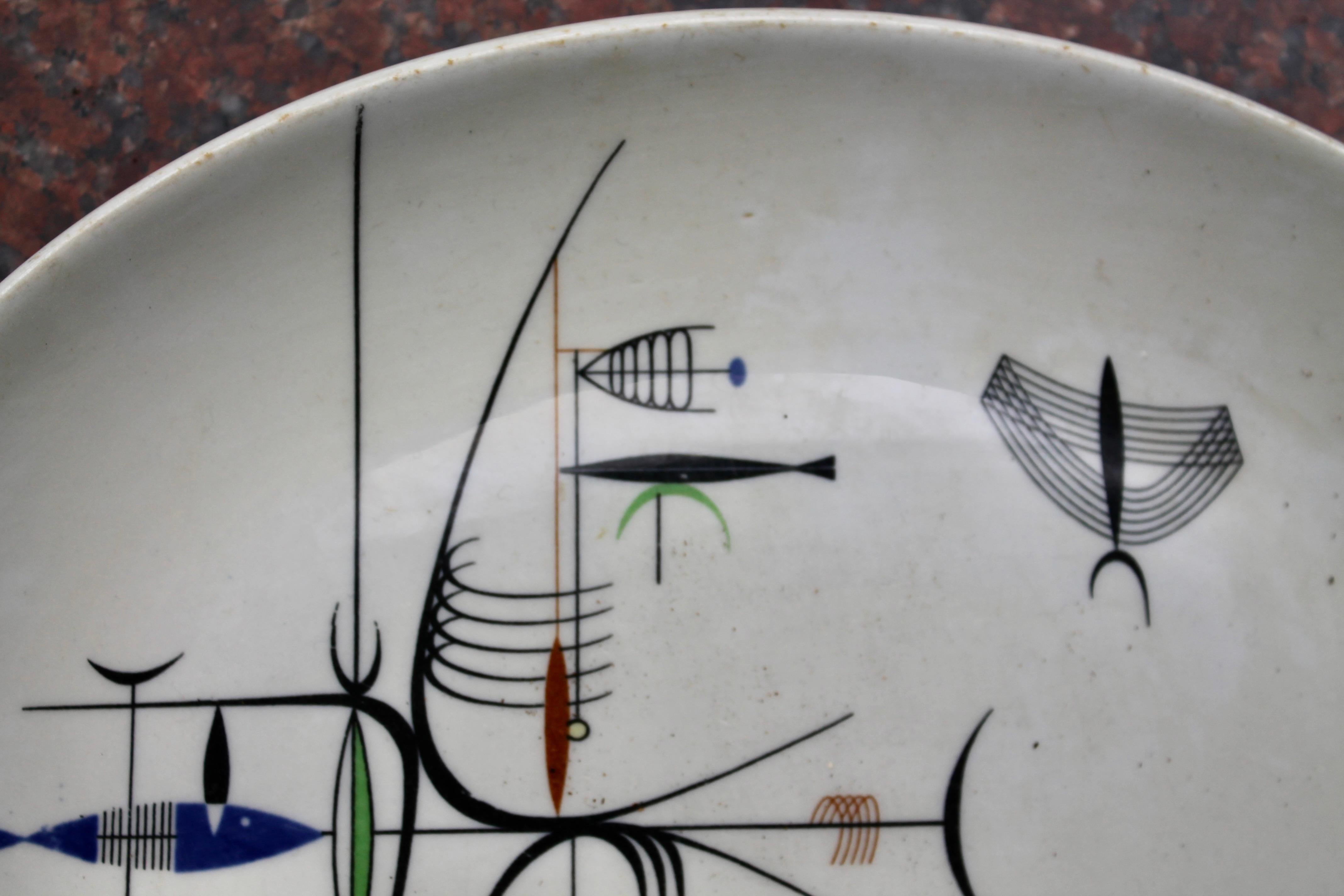Richard Koppe 'Well of the Sea' 1946 Platter en Excelente estado para la venta en Sharon, CT
