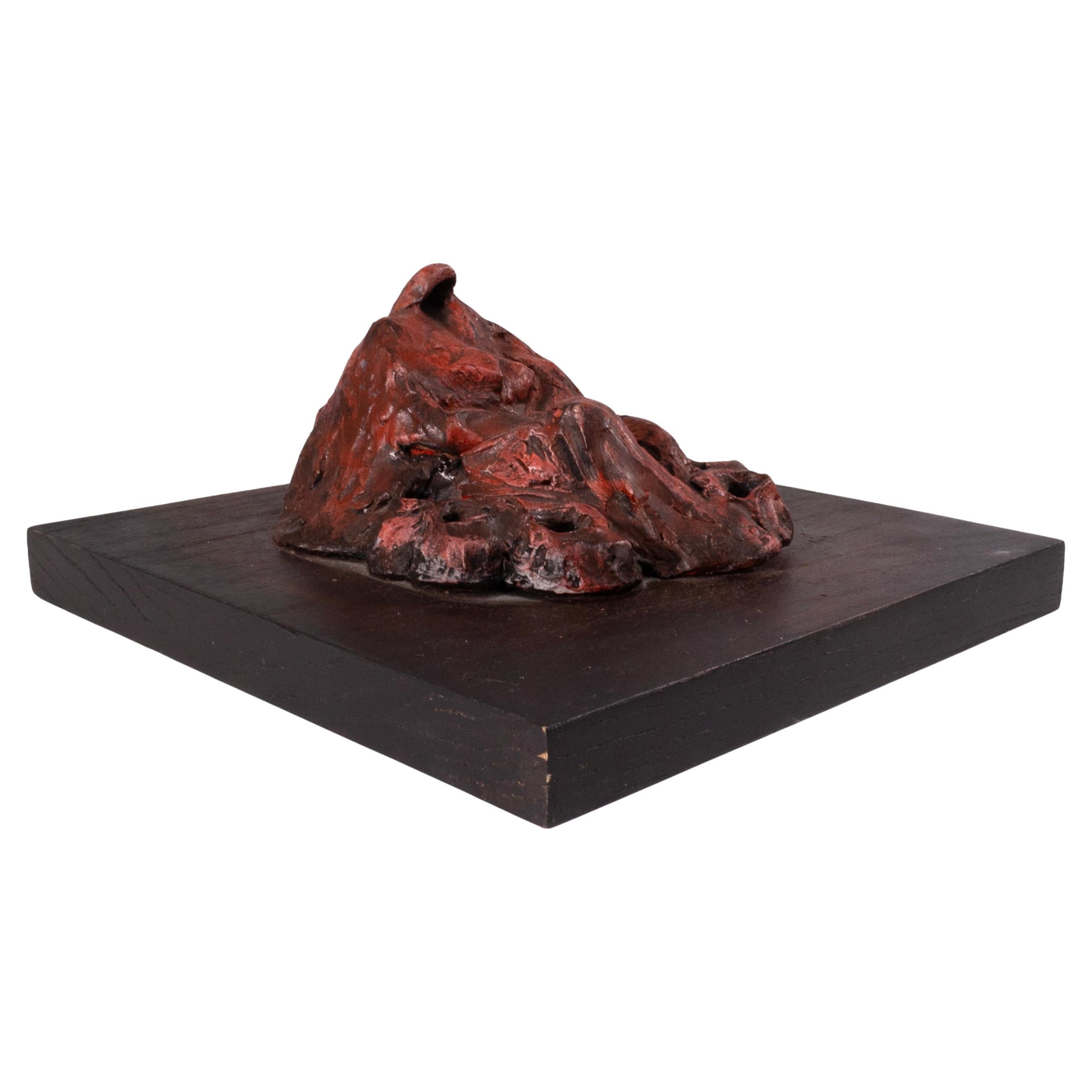 Richard Kozlow Senza titolo 1996 Scultura astratta in bronzo rosso su base di Woods