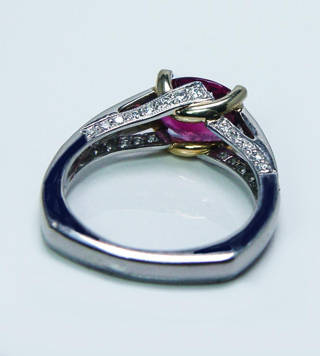 Richard Krementz RKG 1866 Rubellite Tourmaline Diamant Bague en platine 18K en vente 5