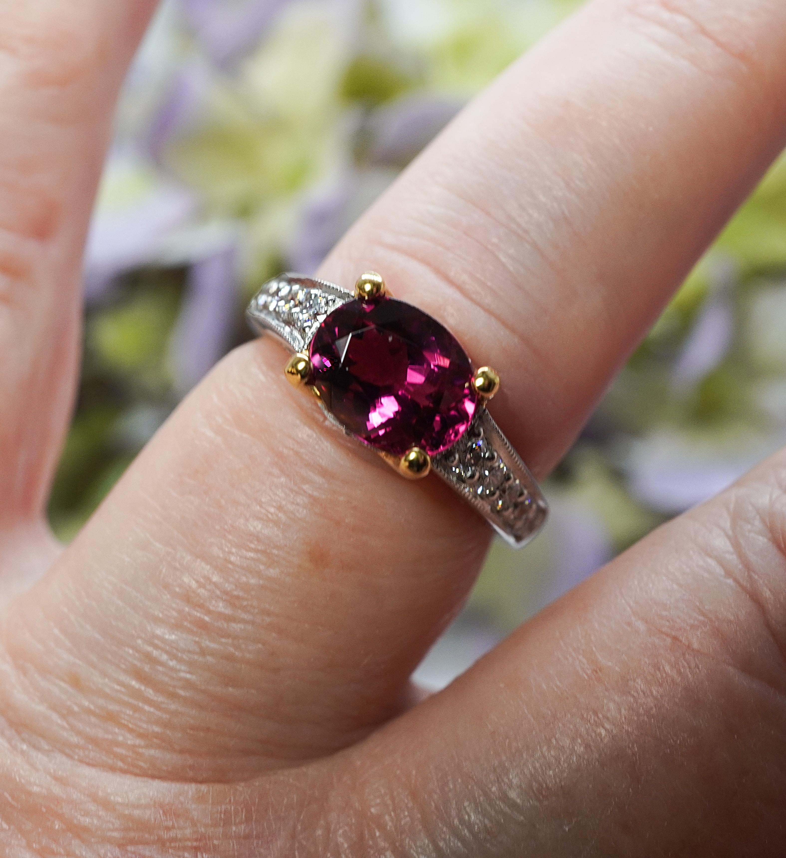 Richard Krementz RKG 1866 Rubellite Tourmaline Diamant Bague en platine 18K en vente 2