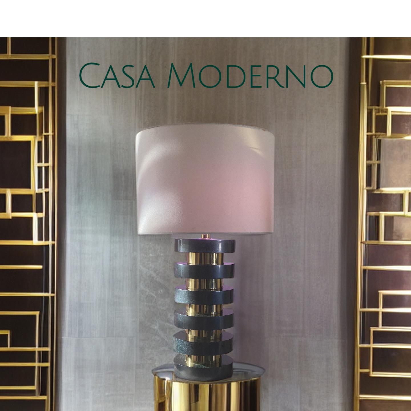 So proud to offer a lamp made by the legendary lamp maker Richard Lindley. He had a shop on Melrose Place in Los Angeles in the 60s and 70s and made custom lamps for the most famous interior designers and celebrities, and the rich and famous. This