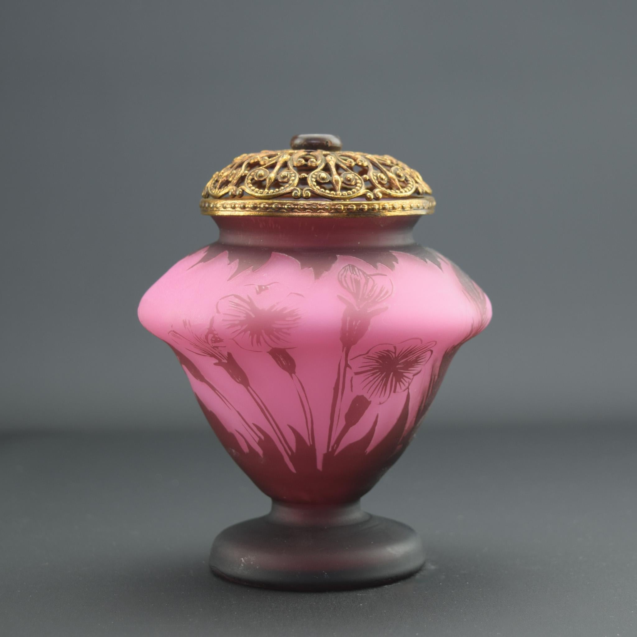 Carved Richard Loetz Cameo glass vase/night light C1920 For Sale
