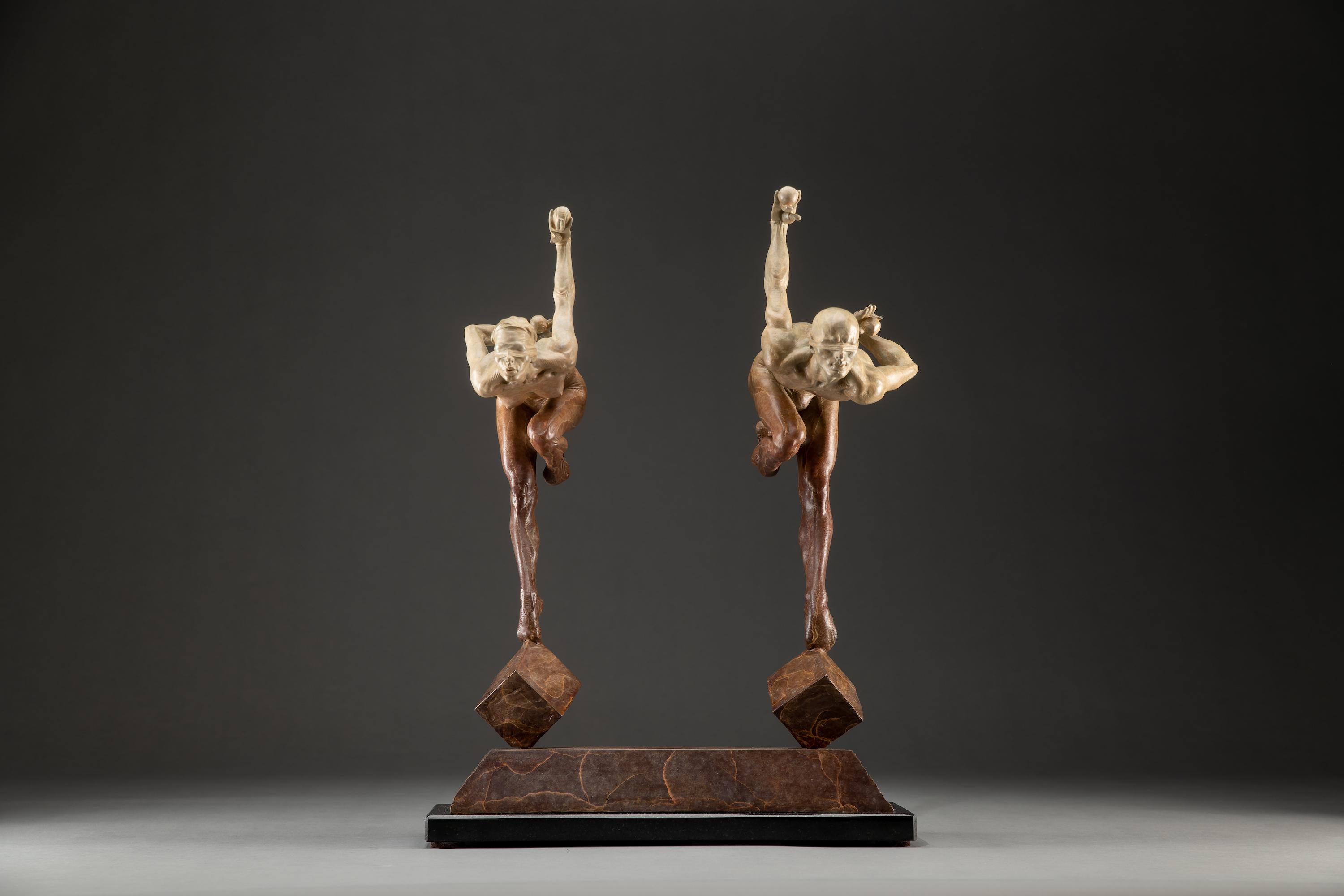 Blind Trust, Atelier - Contemporain Sculpture par Richard MacDonald