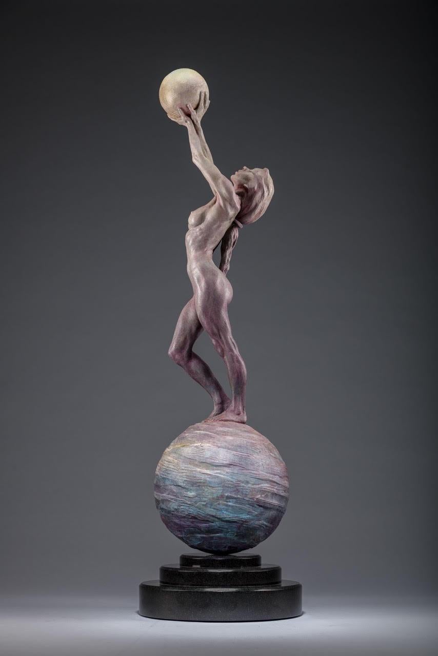 Figurative Sculpture Richard MacDonald - Diana Earth & Moon, Atelier