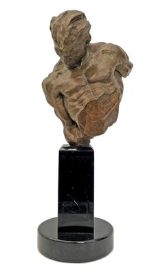 Gimnasta (busto),  Escultura de bronce
