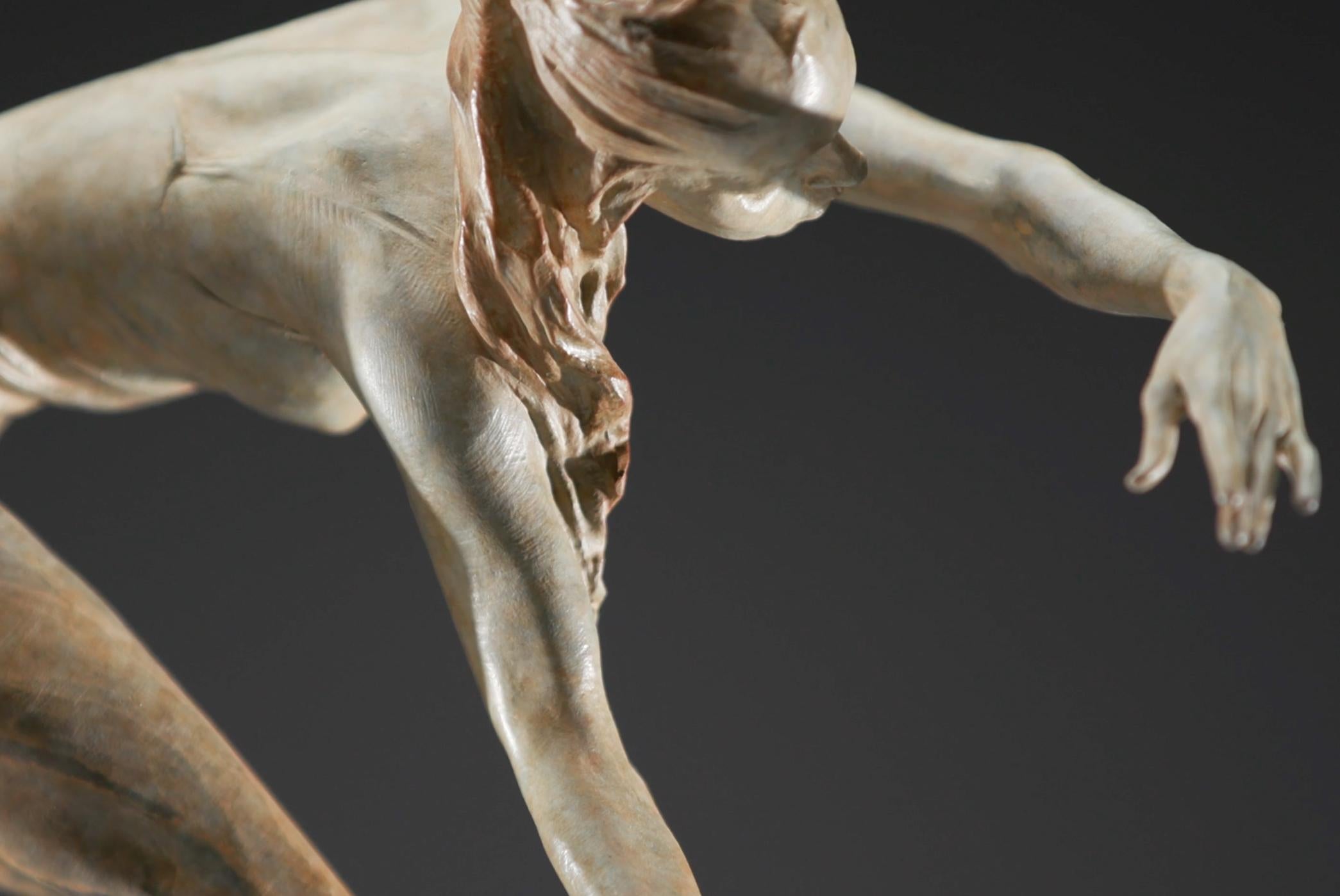 Julieta, Atelier A - Sculpture de Richard MacDonald