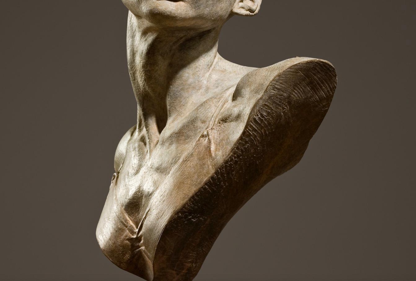 e Katherine Bust - Or Figurative Sculpture par Richard MacDonald