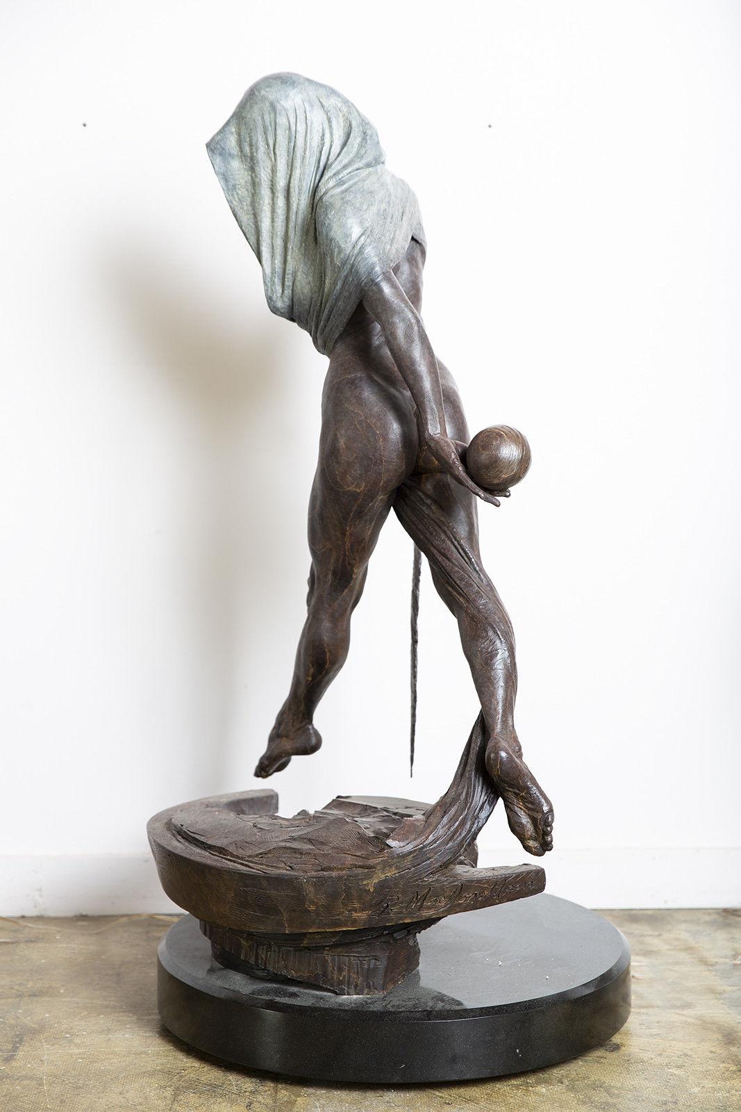 richard mcdonald sculptor