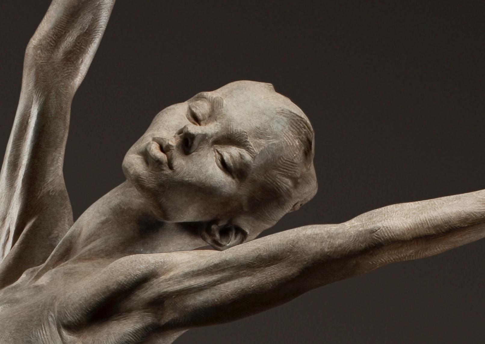 After devoting more than twenty years to the perfection of the human form in bronze, Richard MacDonald focused on a series of sculptures based on his work with dancers from the Royal Ballet. The studies were designed to be the groundwork for the