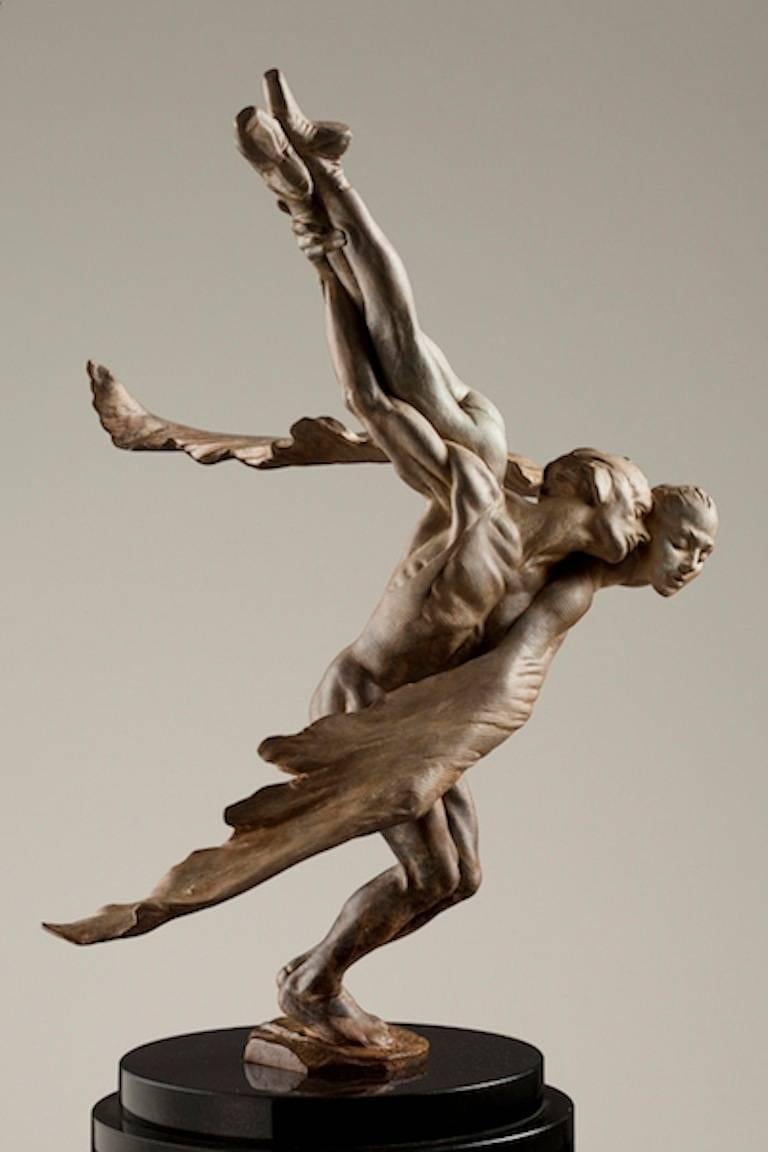 Figurative Sculpture Richard MacDonald - Les colombes, Atelier