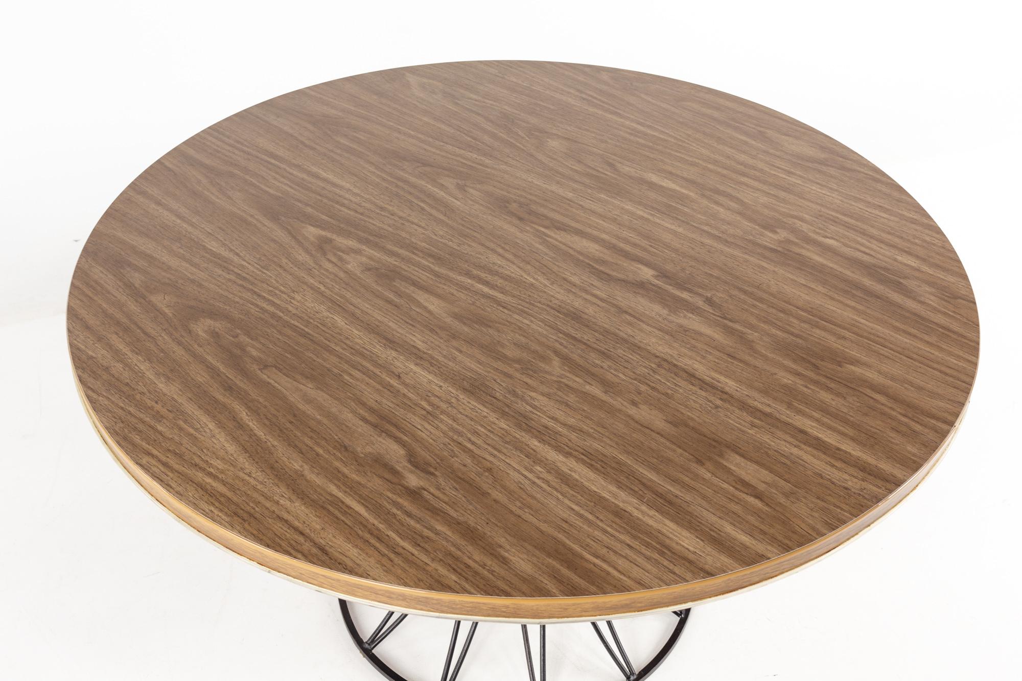 Fer Table de salle à manger du milieu du siècle en formica et fer de style Selrite de Richard McCarthy pour Selrite en vente