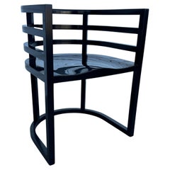 Richard Meier #810 Fauteuil laqué noir