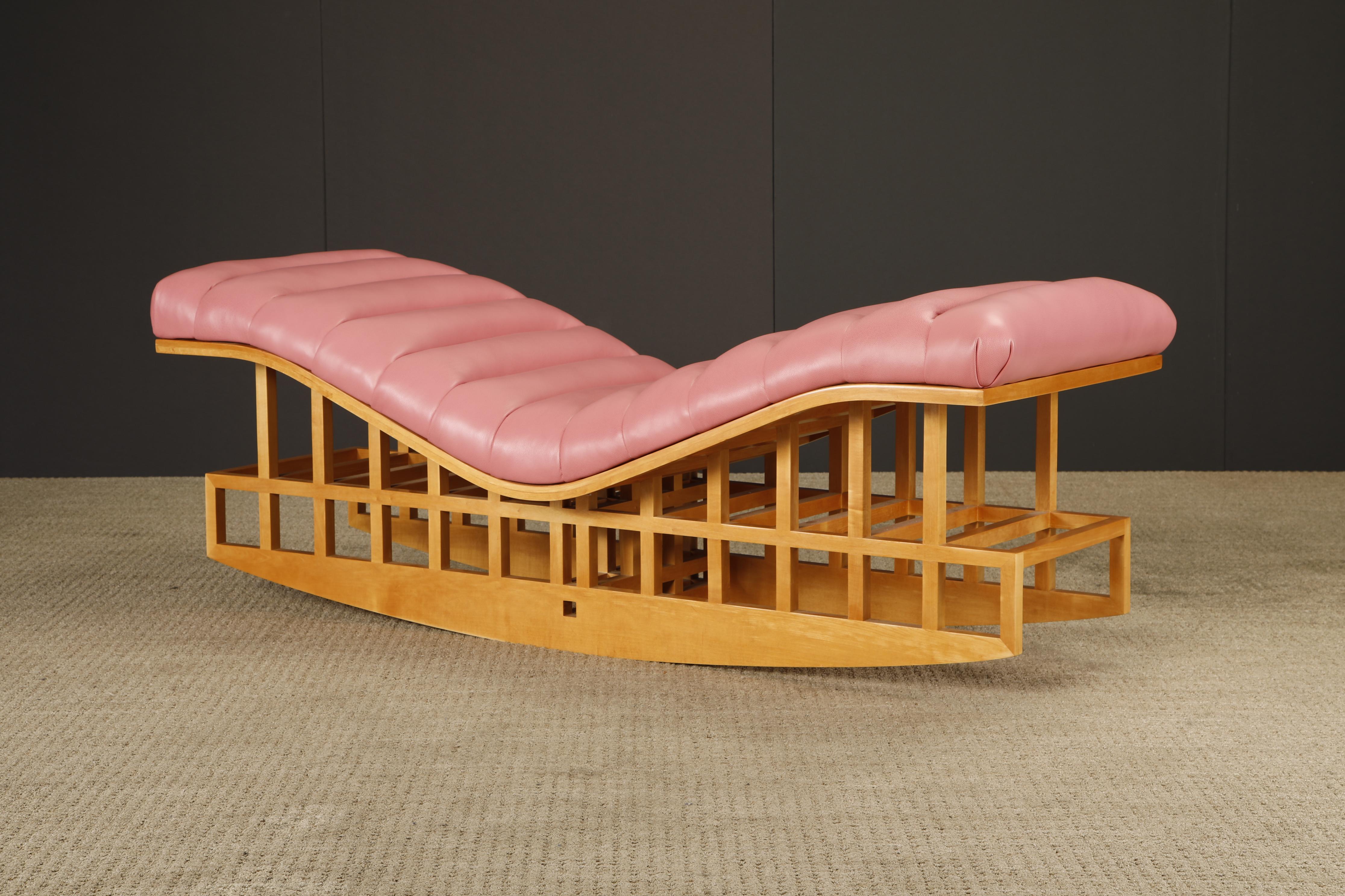 Richard Meier for Knoll International Architectural Rocking Chaise, 1982, Signed For Sale 8