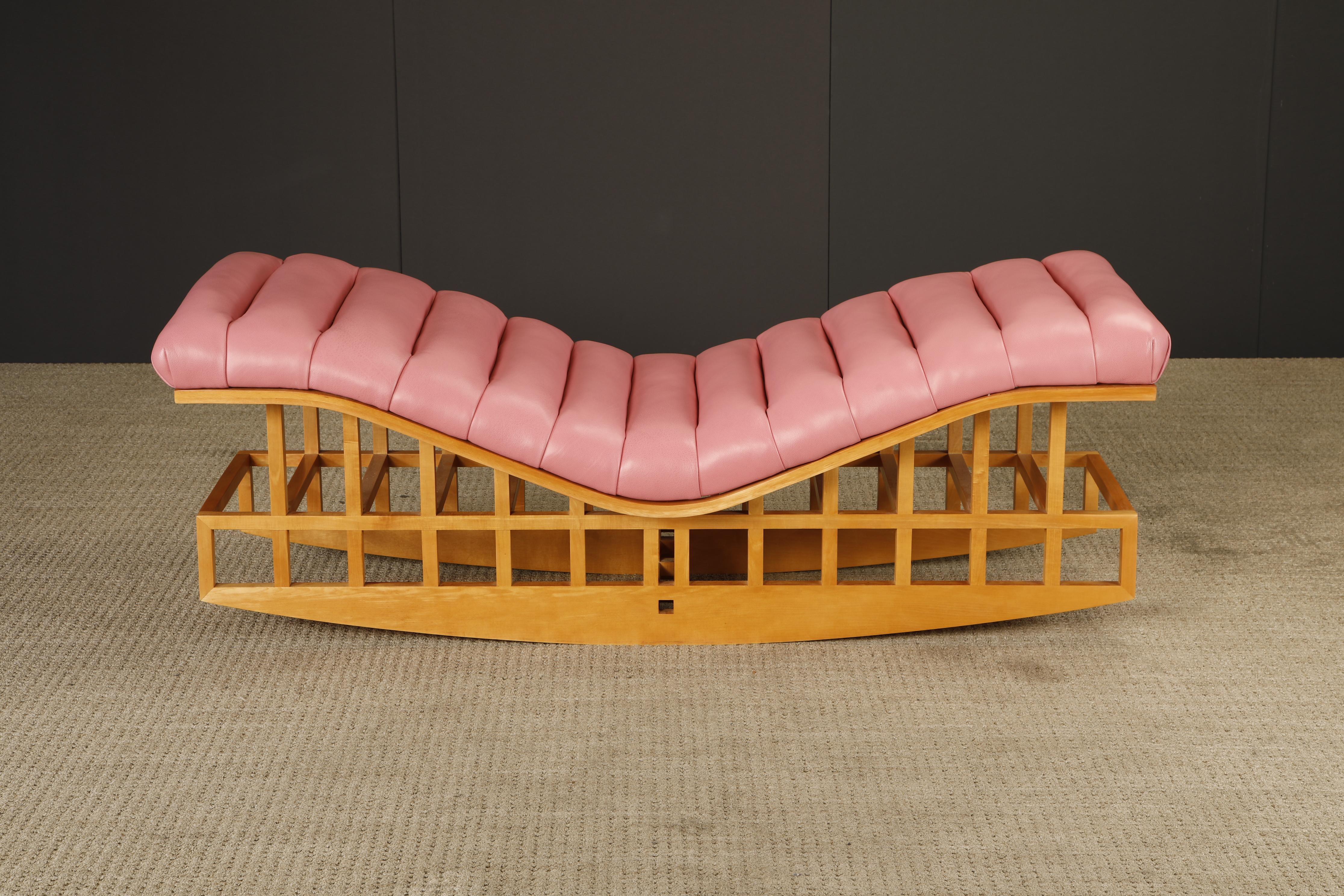 American Richard Meier for Knoll International Architectural Rocking Chaise, 1982, Signed For Sale