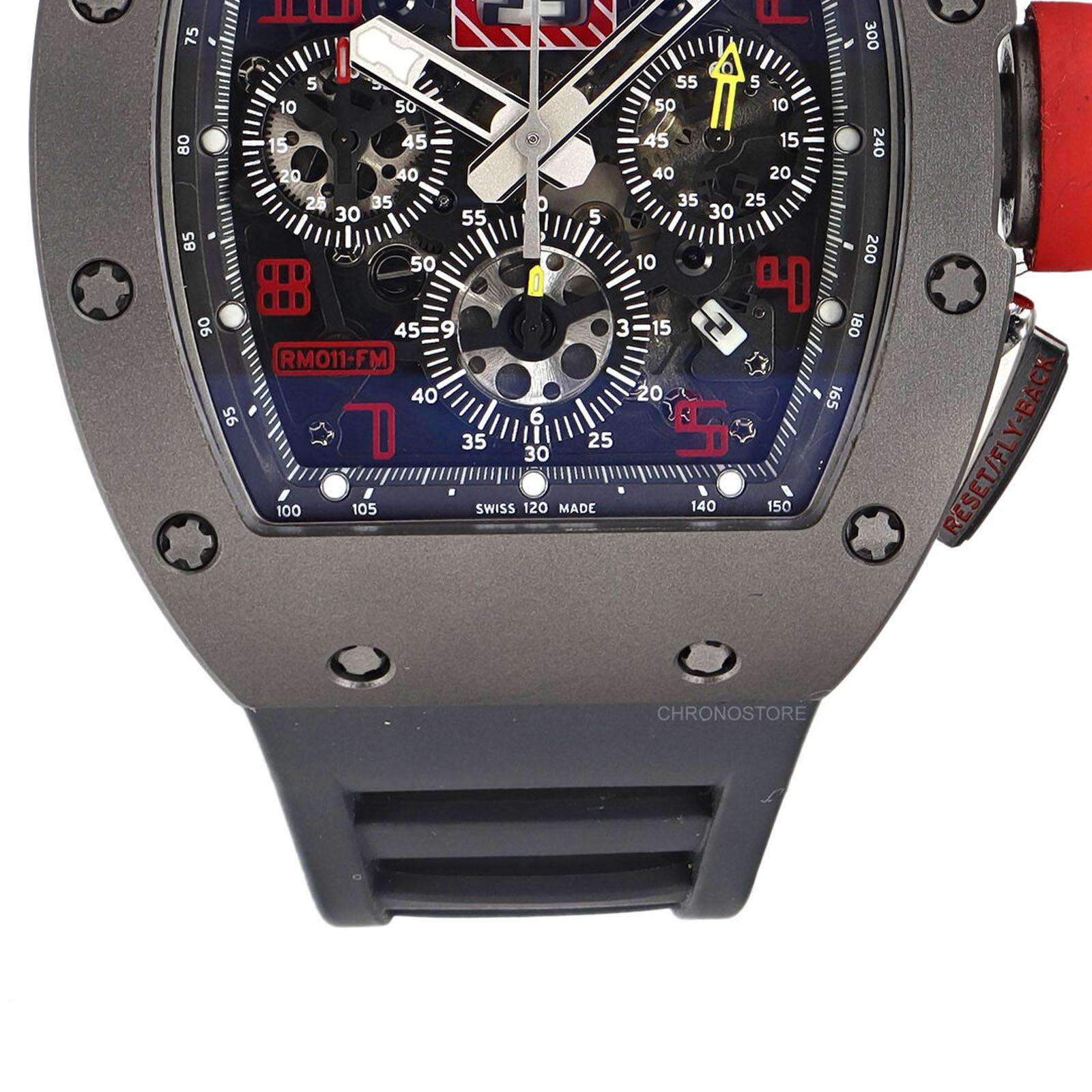 black rubber strap