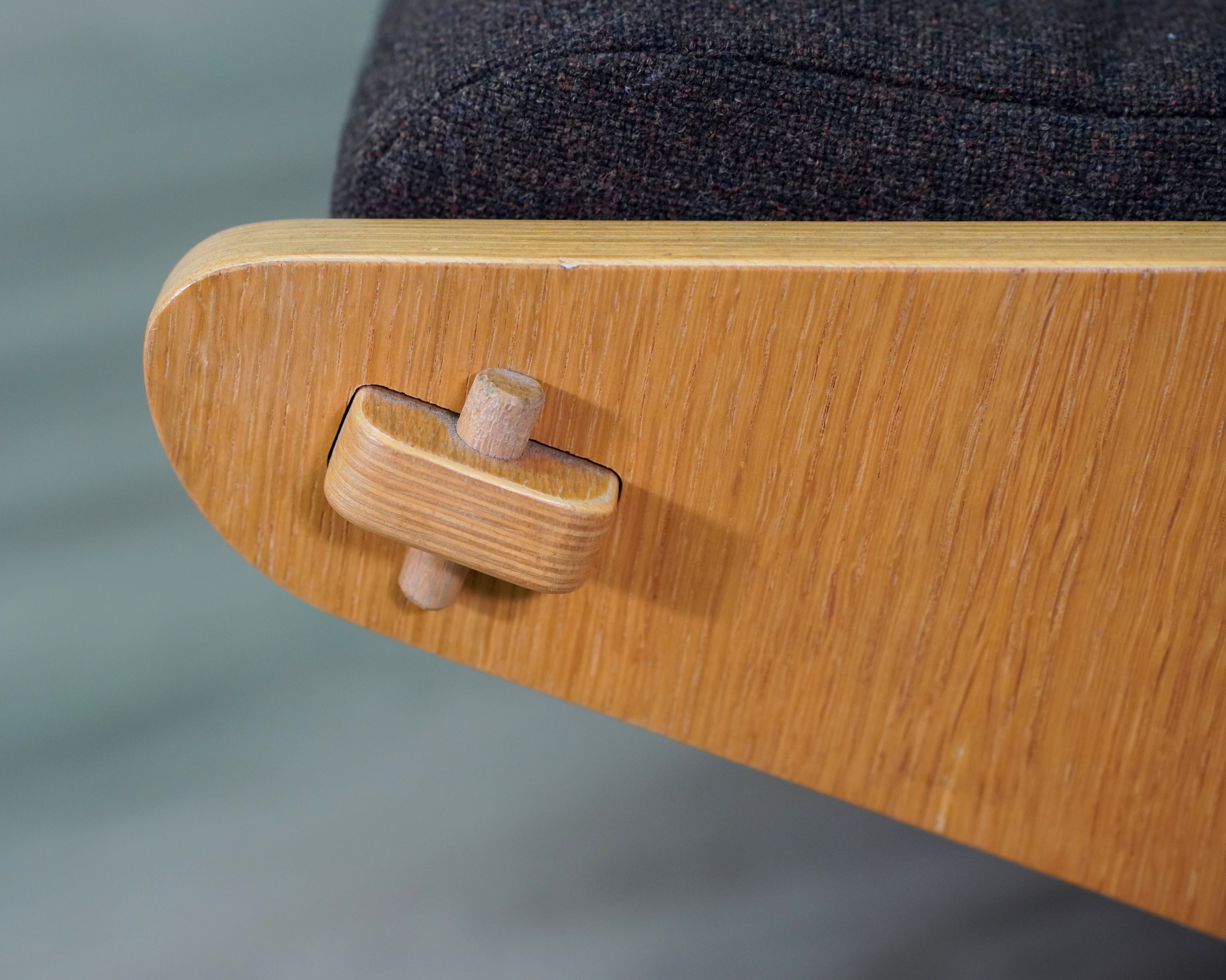 Sedie Boomerang di Oak di Richard Neutra - coppia in vendita 5