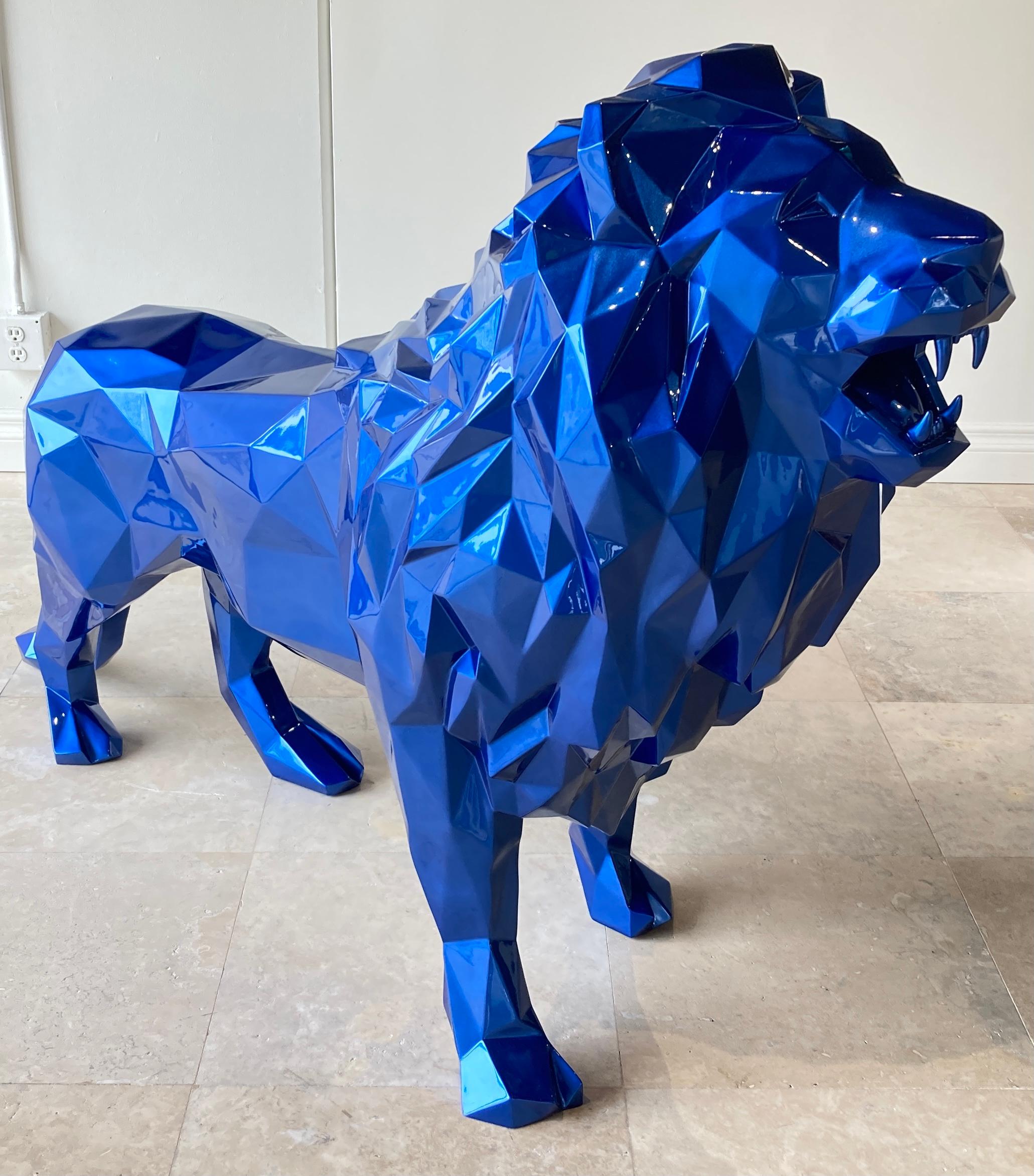 Figurative Sculpture Richard Orlinksi - Lion 150 cm Bleu Sams IV/IV