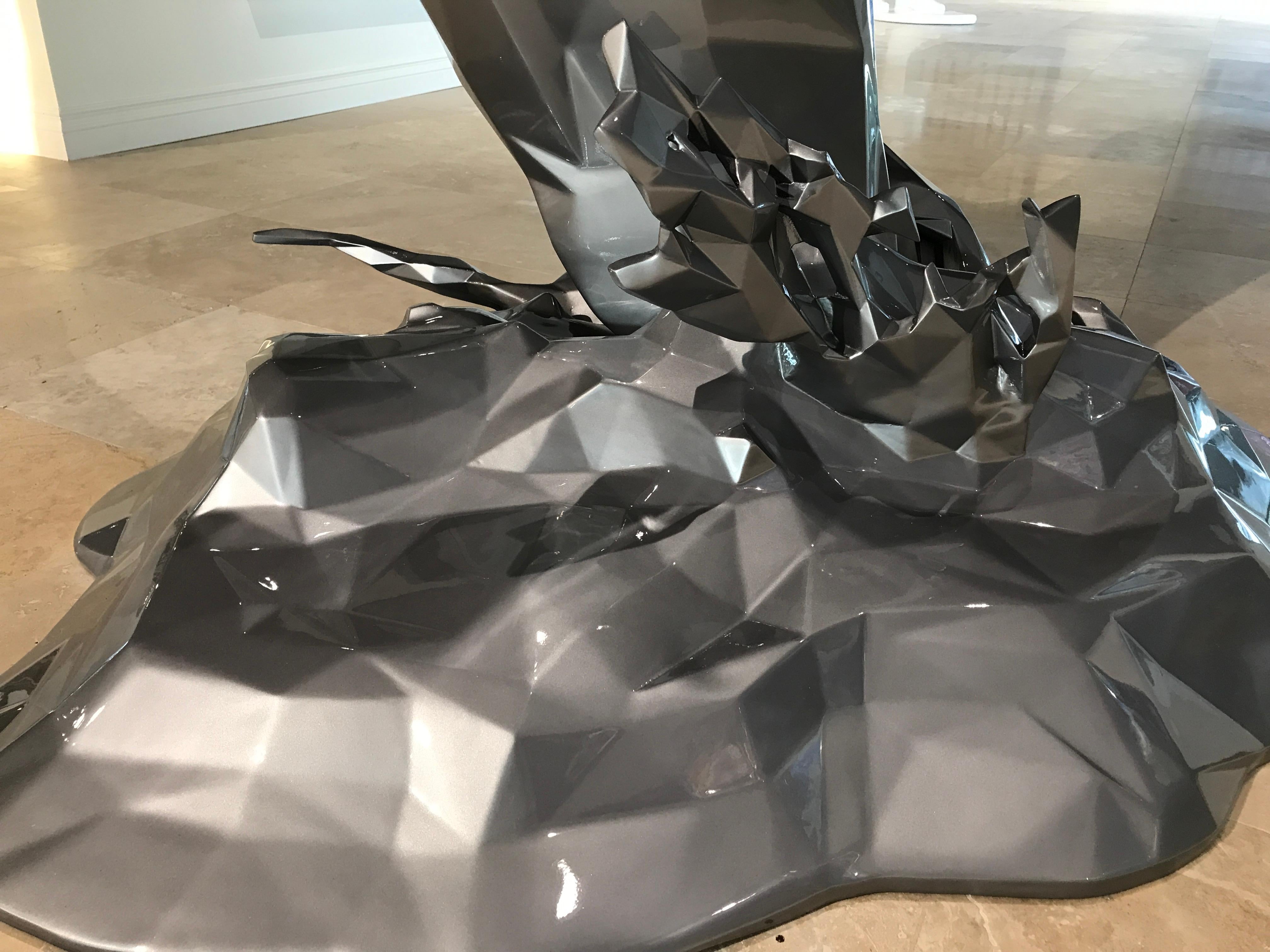 Shark - 180 cm Gris Metal 8/8 - Contemporary Sculpture by Richard Orlinksi
