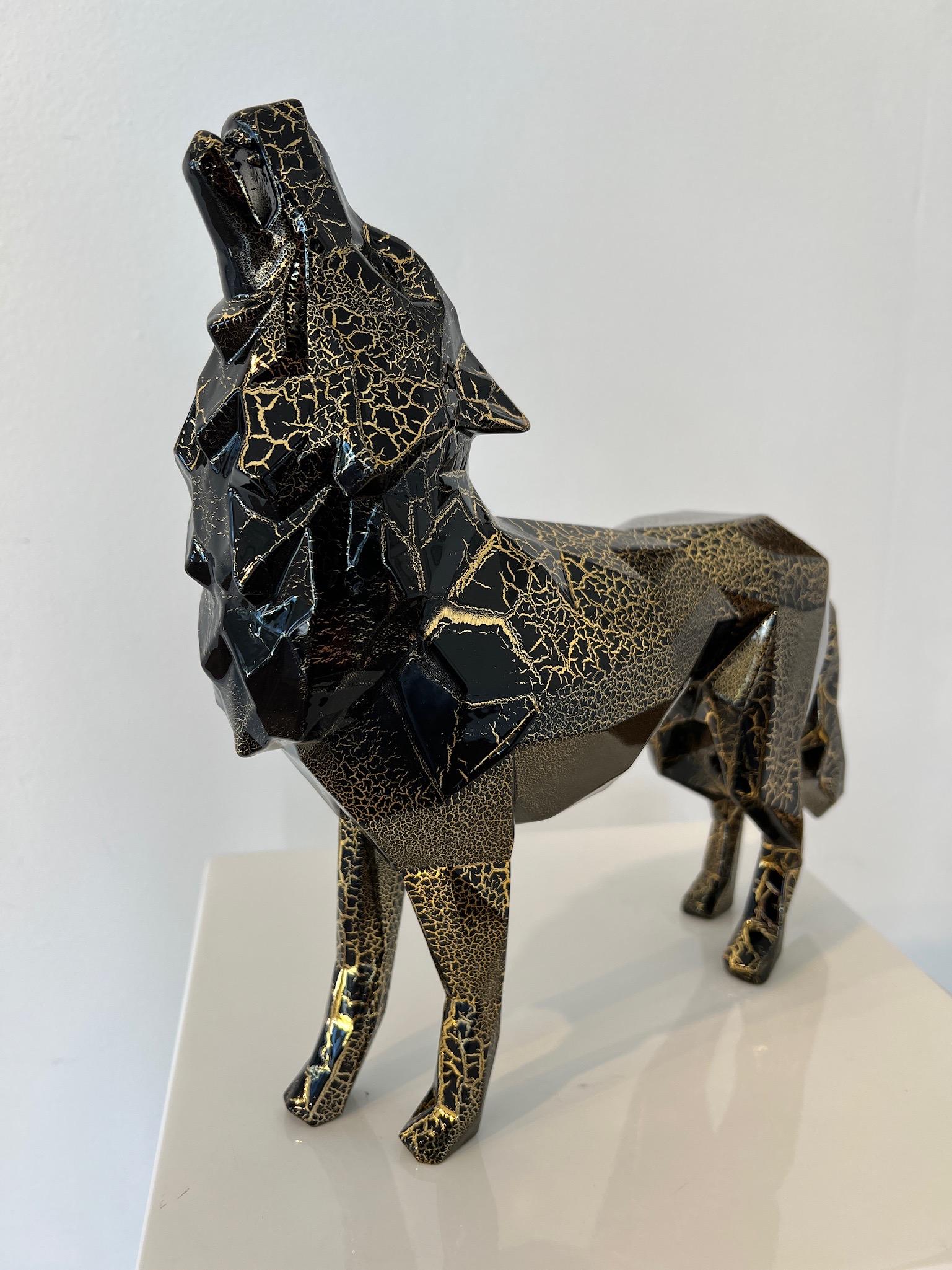 Wolf, Chrome Crackled Gold - Sculpture by Richard Orlinksi