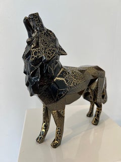 Wolf, Chrome Crackled Gold