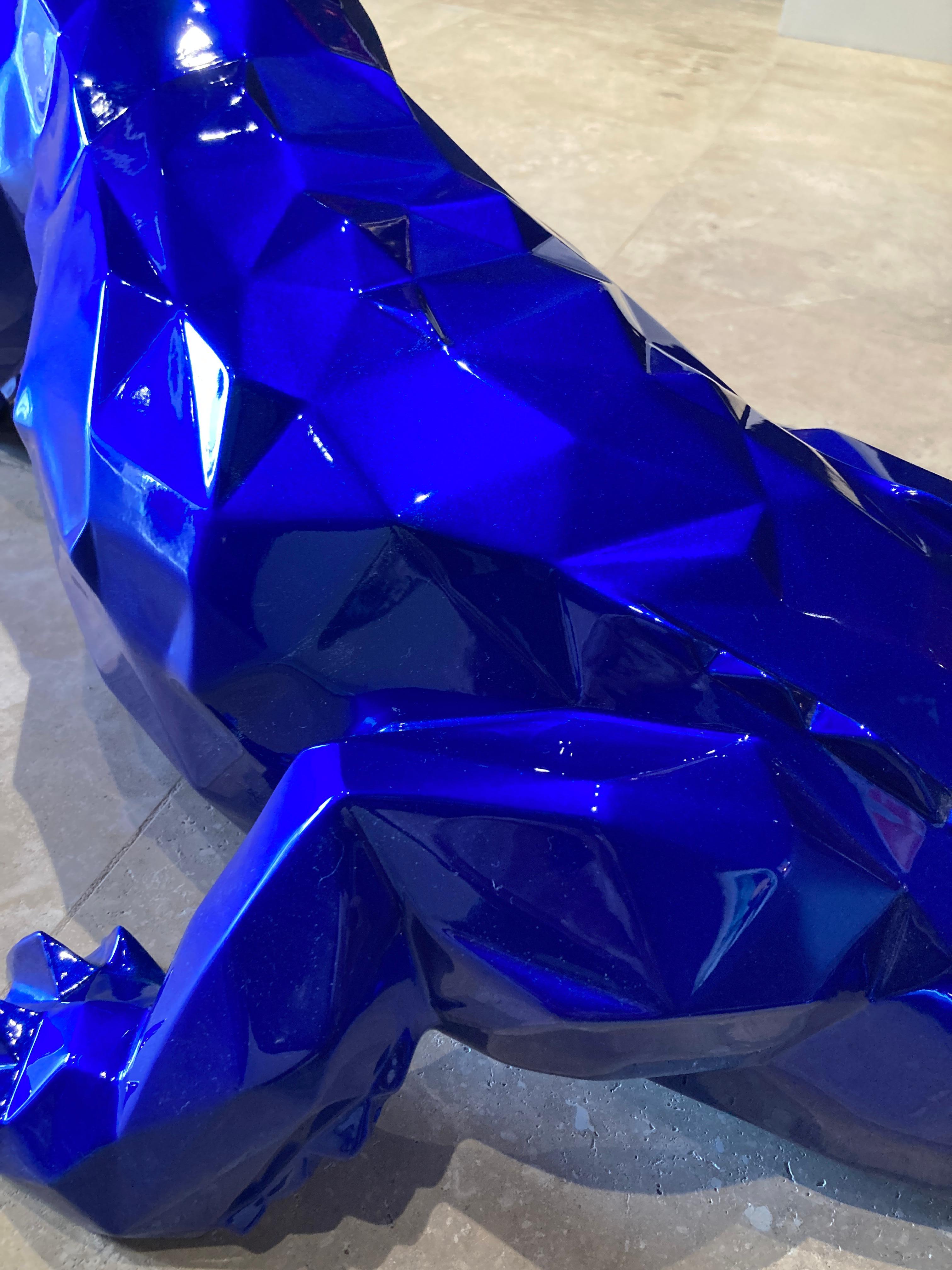 Crocodile - 110 cm Bleu Mick 48/50 - Contemporain Sculpture par Richard Orlinski