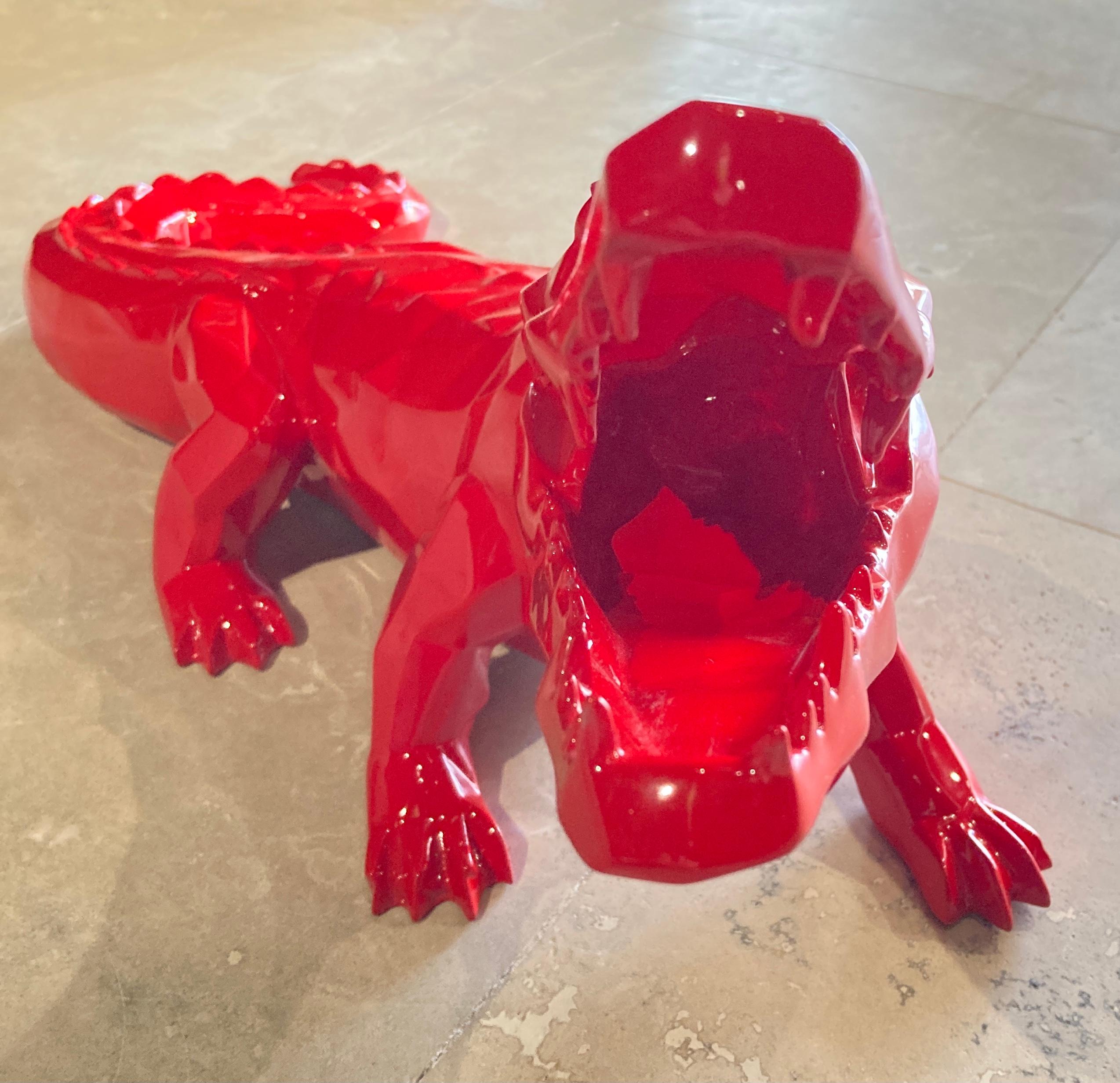 Crocodile - Rouge - Brown Abstract Sculpture by Richard Orlinski