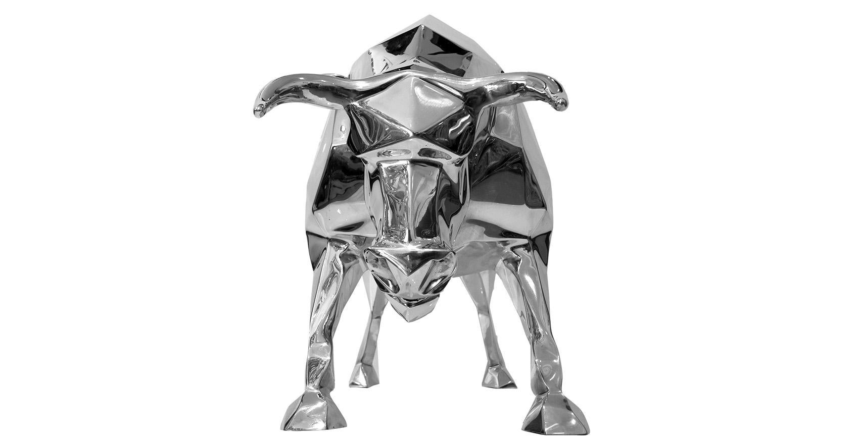Bull - Contemporary Sculpture by Richard Orlinski