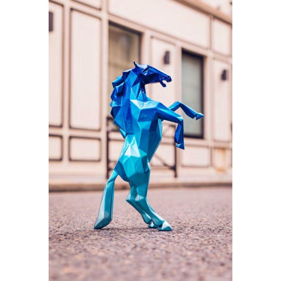 Horse, Gradient Blue, Richard Orlinksi - Contemporary Sculpture by Richard Orlinski