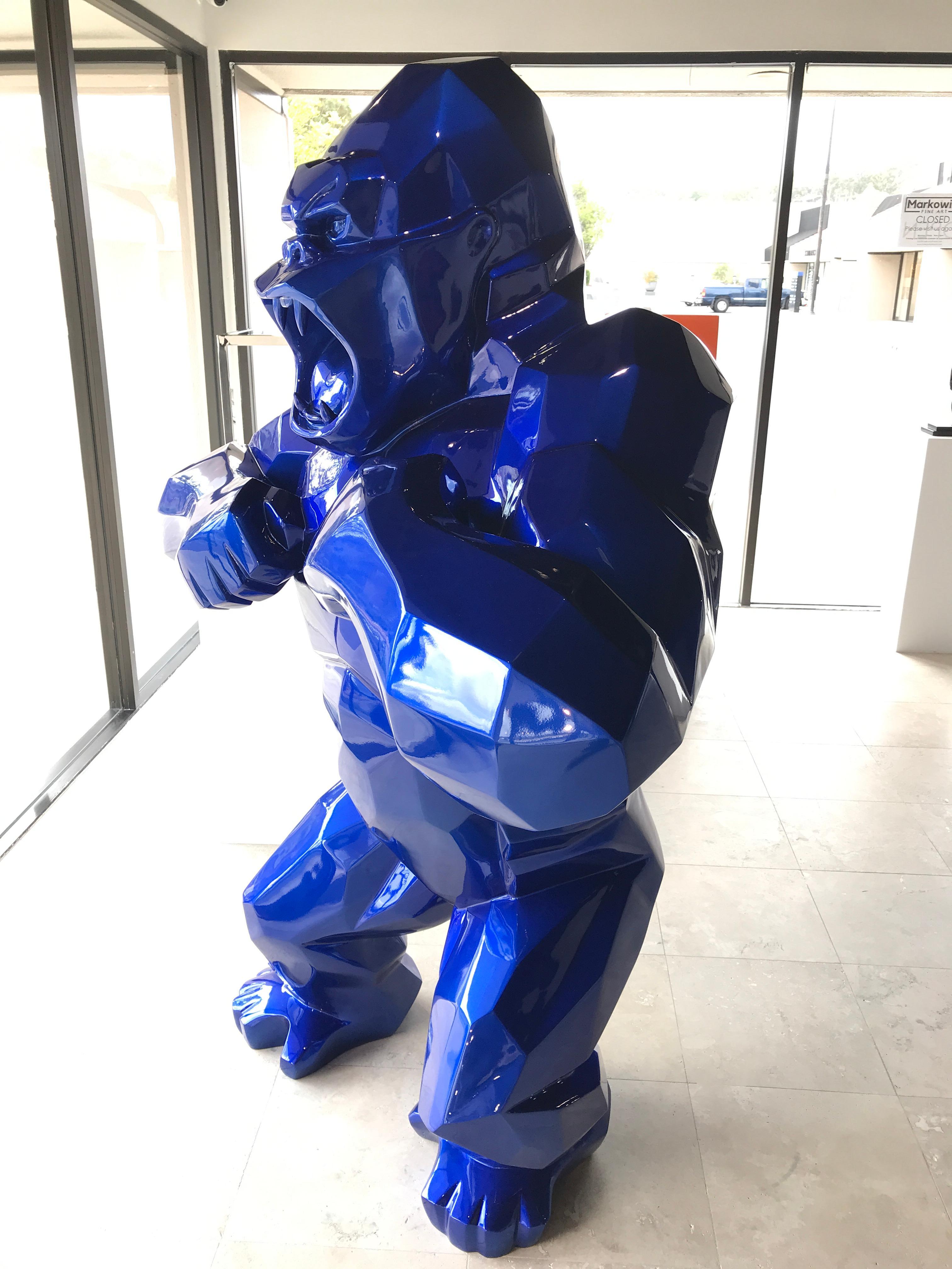 Kong Blue Mick - Resin outdoor/indoor 71 in / 180 cm - by Richard Orlinski 1