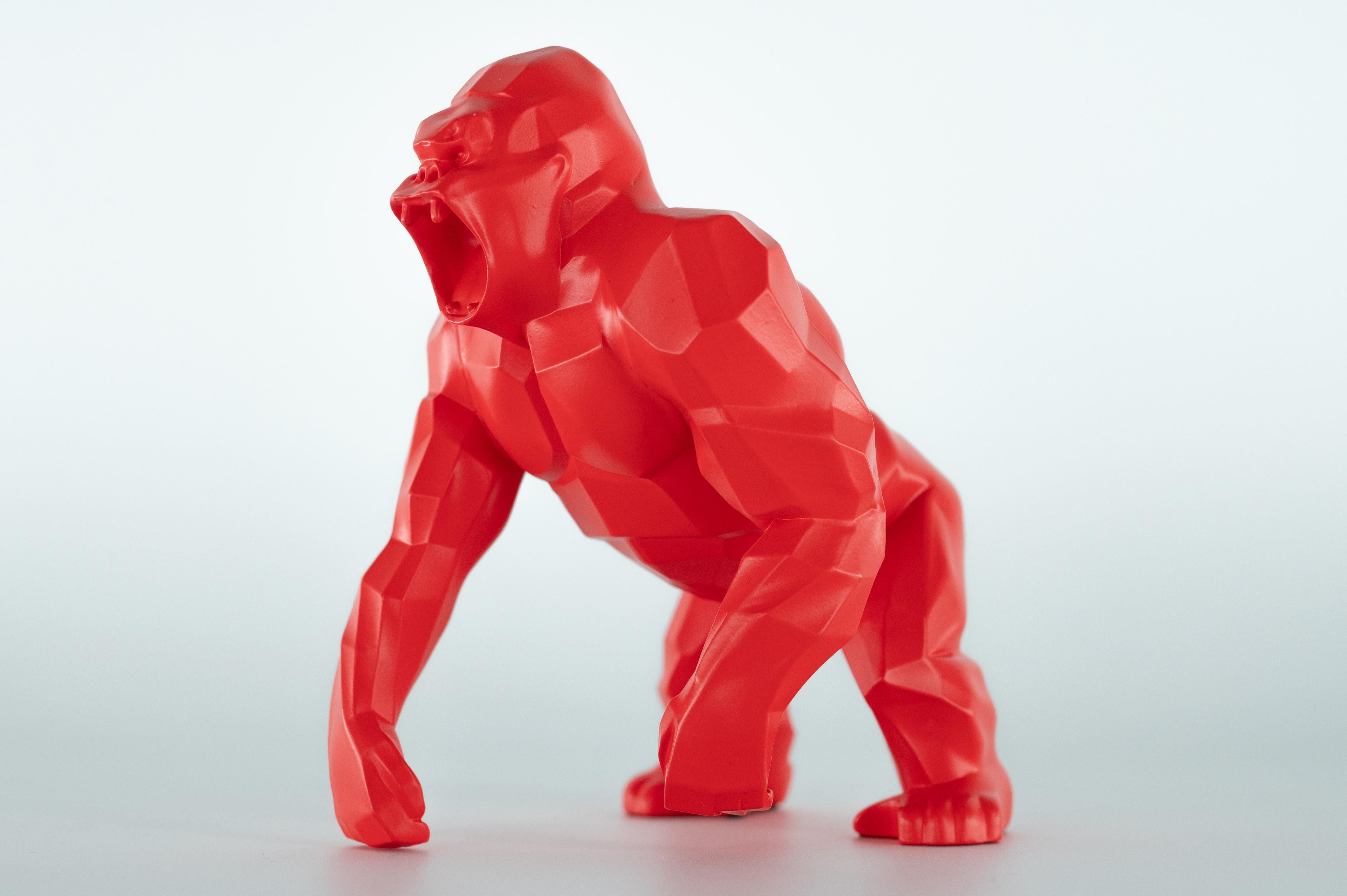 Kong Origin (Red Mat Edition) - Sculpture in original box with artist coa For Sale 2