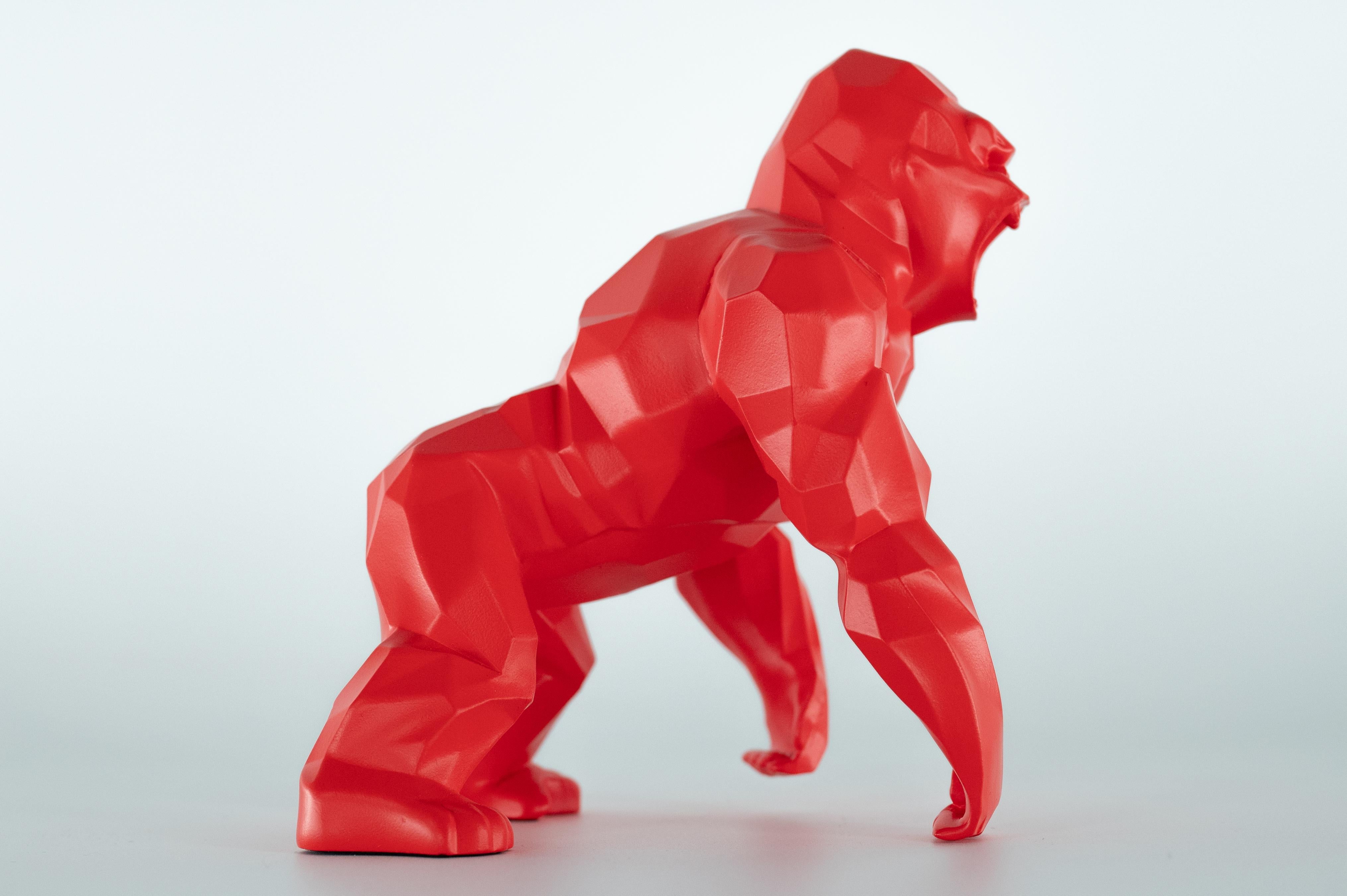 Kong Origin (Red Mat Edition) - Skulptur in Originalverpackung mit Künstlermantel im Angebot 5